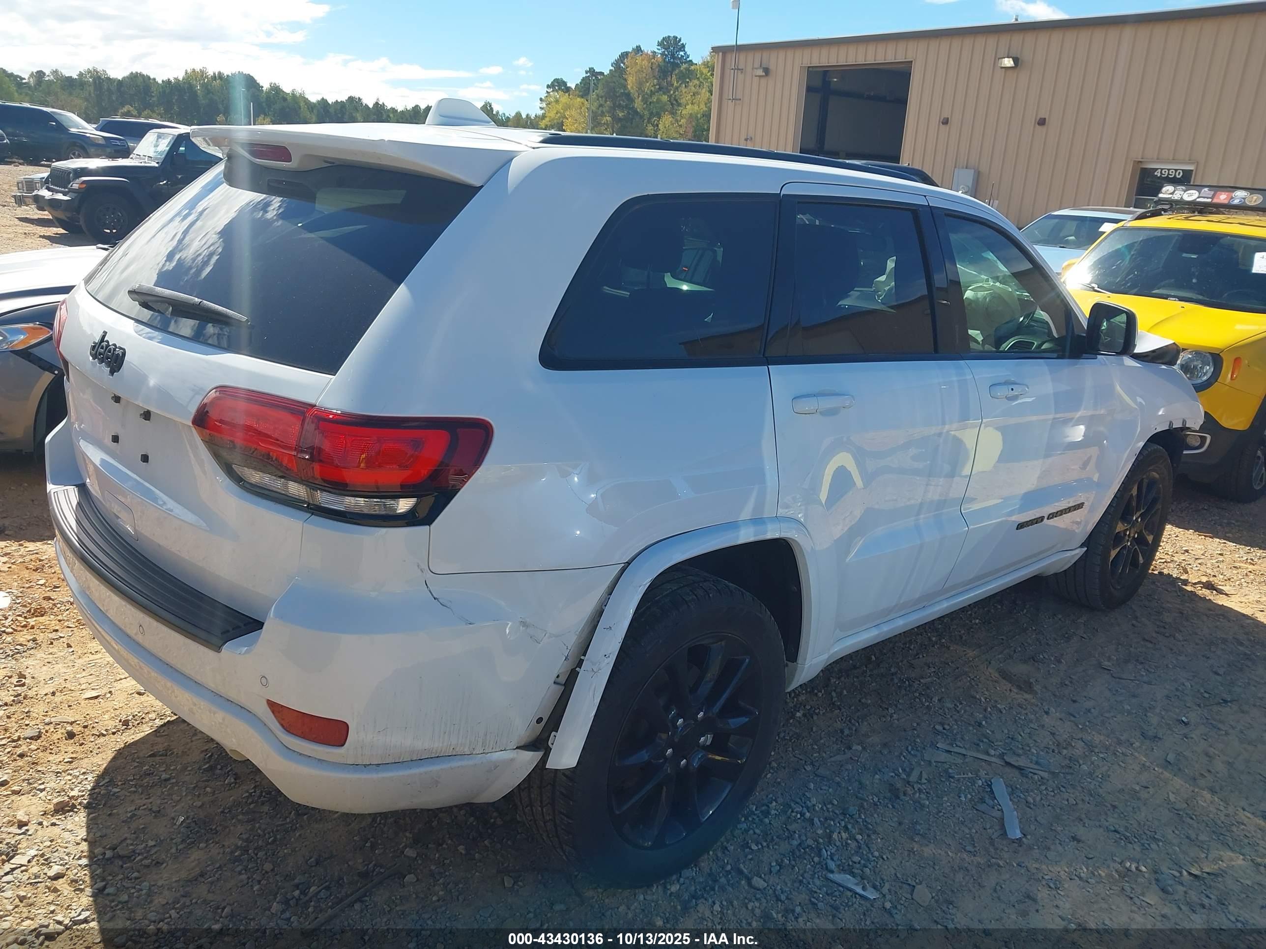 JEEP GRAND image 4