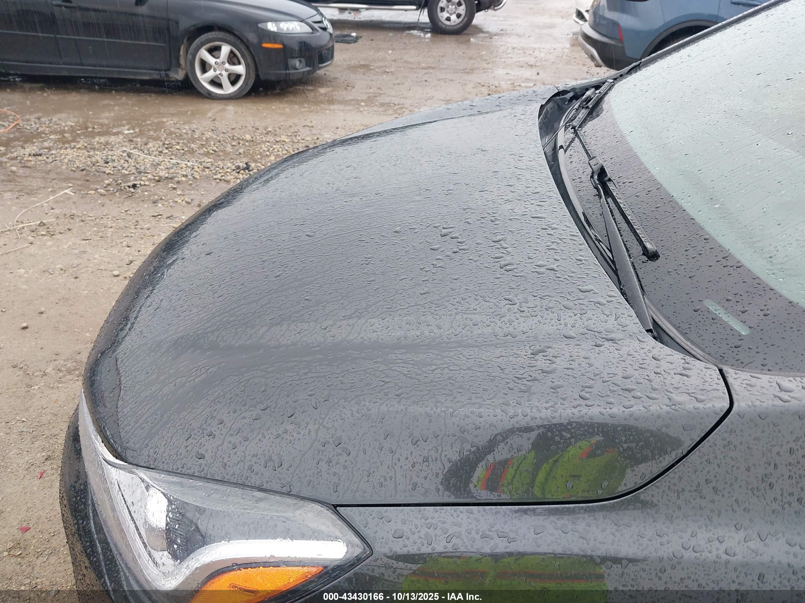 CHEVROLET TRAX image 6