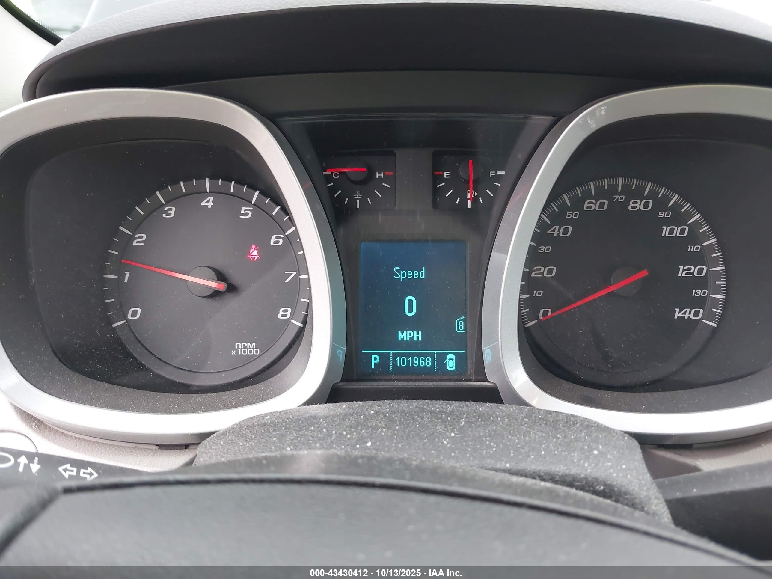CHEVROLET EQUINOX image 7