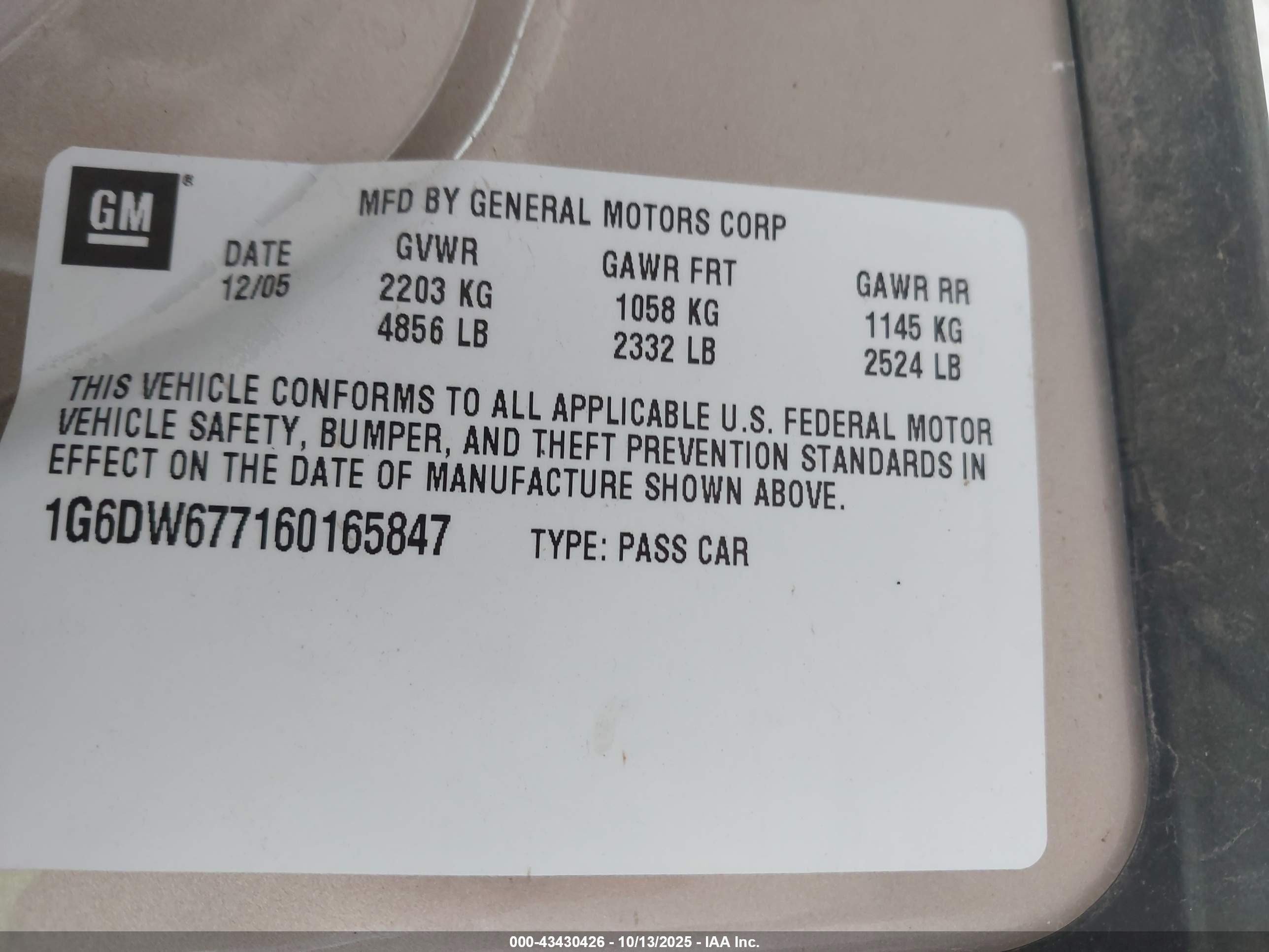 CADILLAC STS image 9