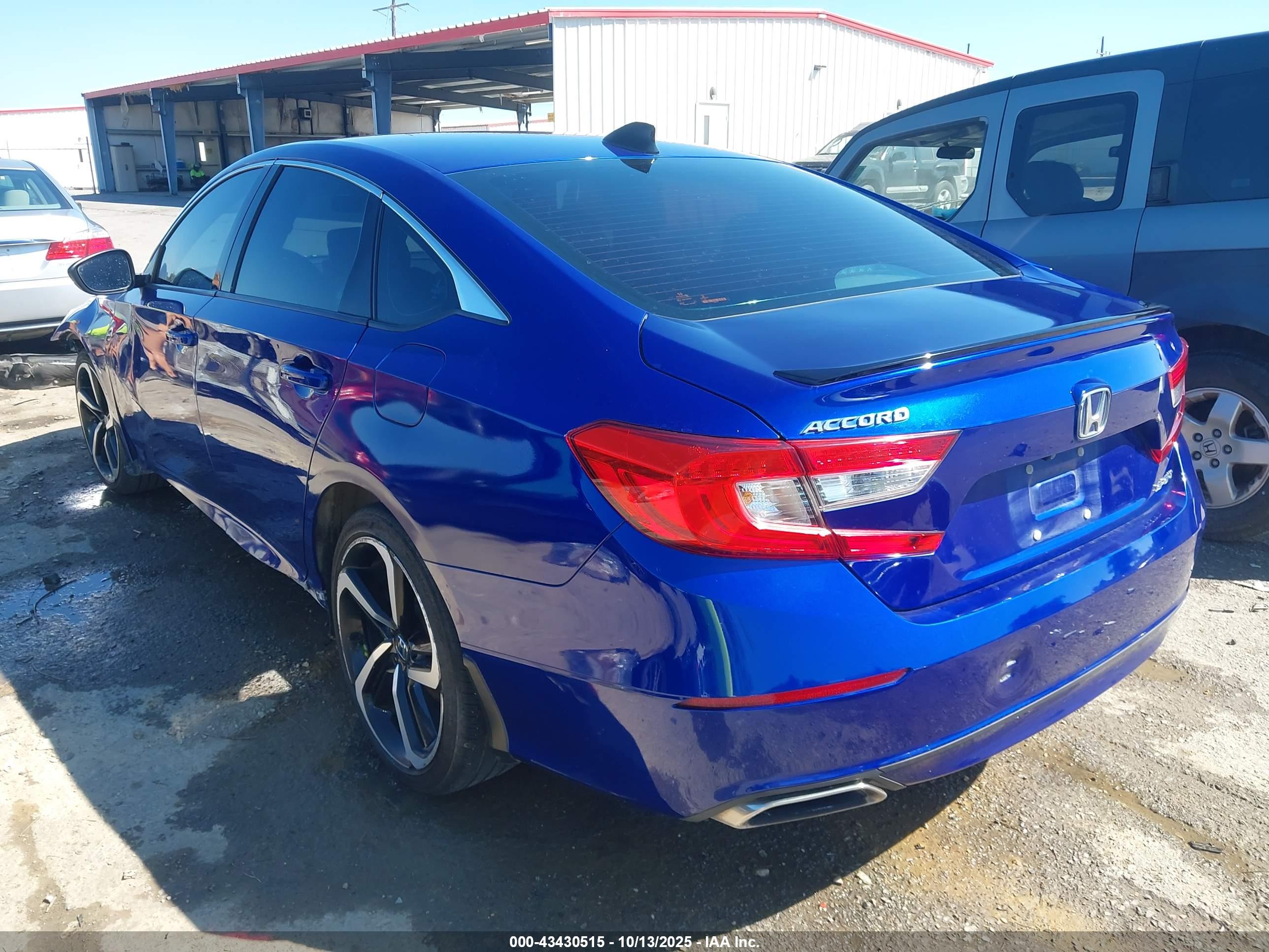 HONDA ACCORD image 3