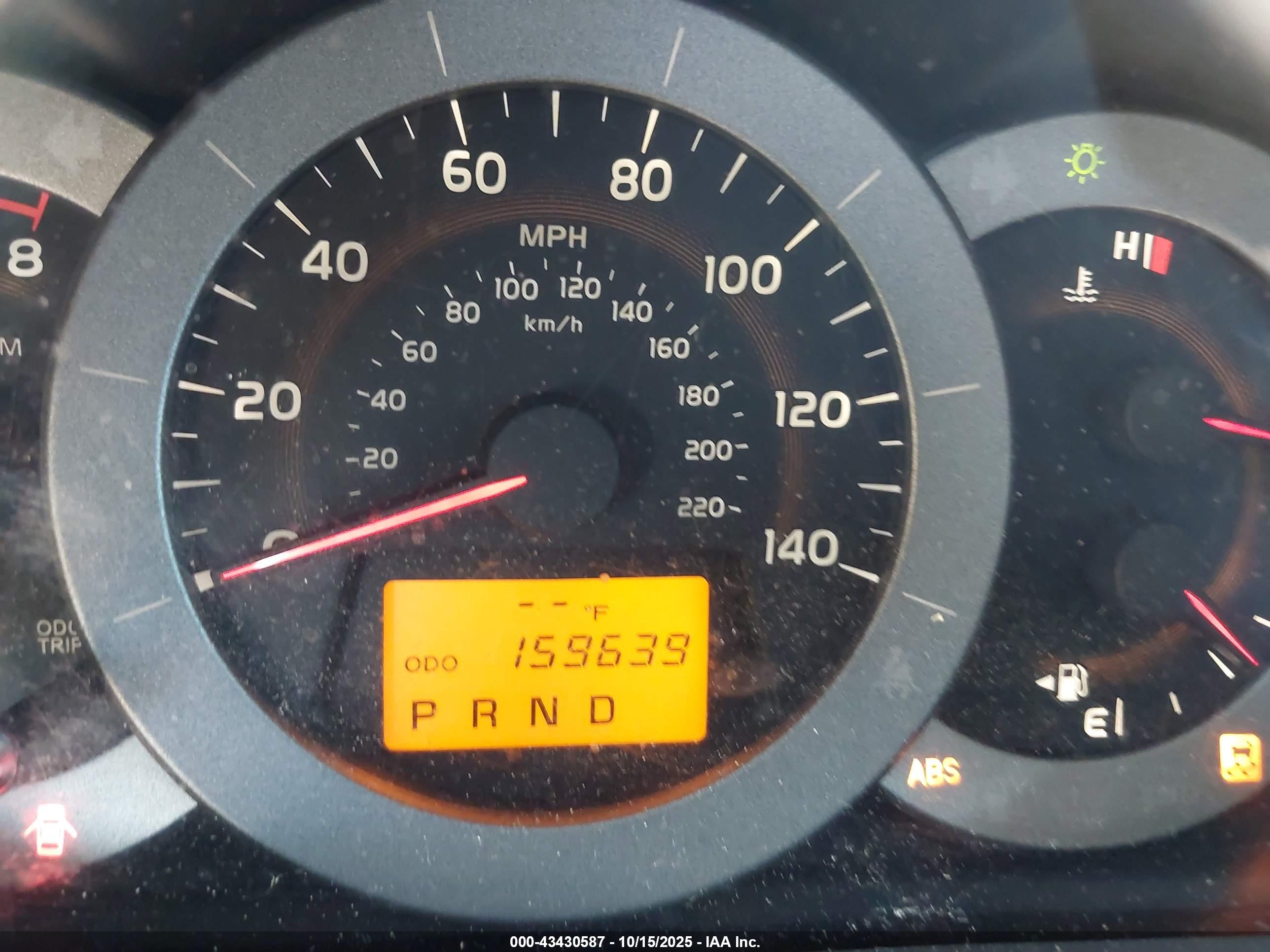 TOYOTA RAV4 image 7