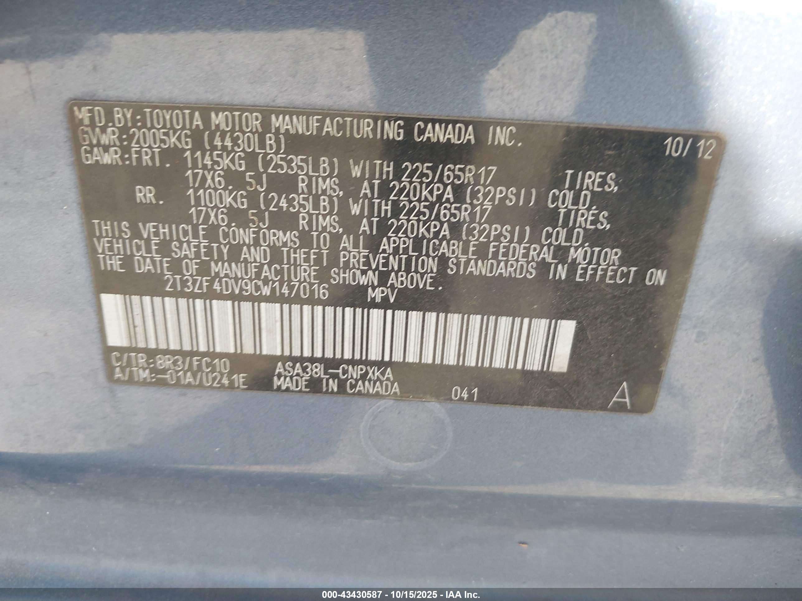 TOYOTA RAV4 image 9
