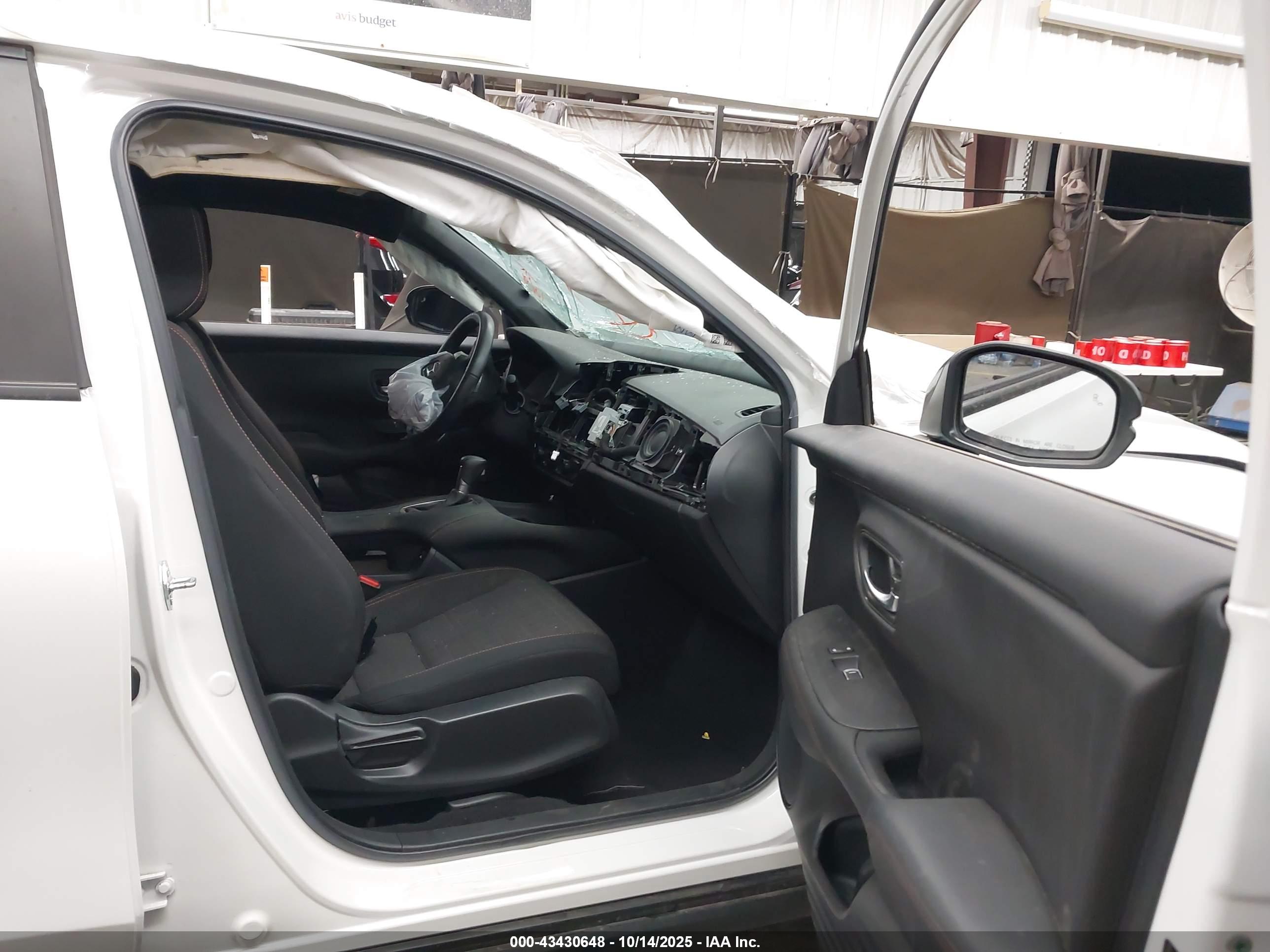 HONDA HR-V image 5