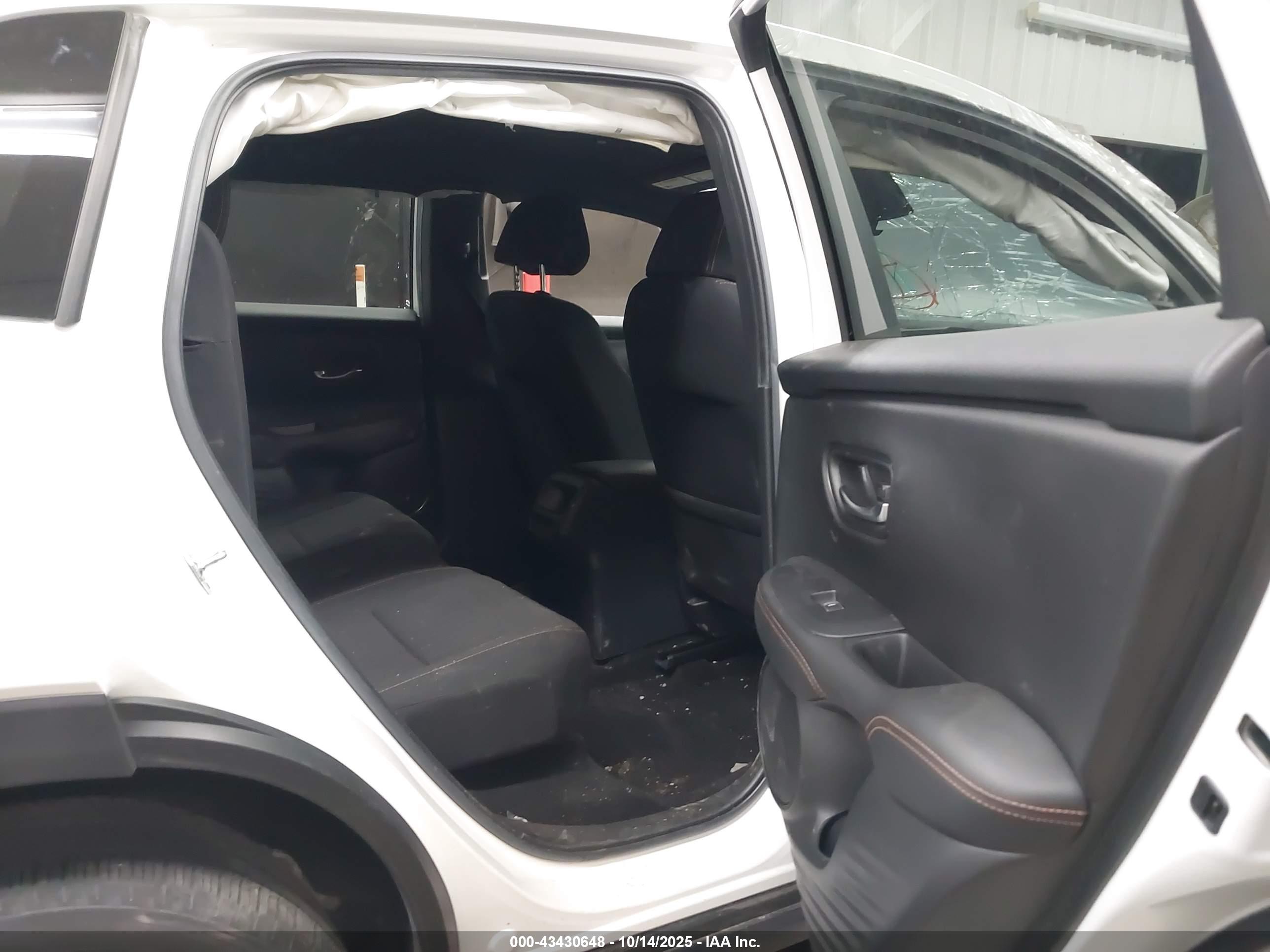 HONDA HR-V image 8