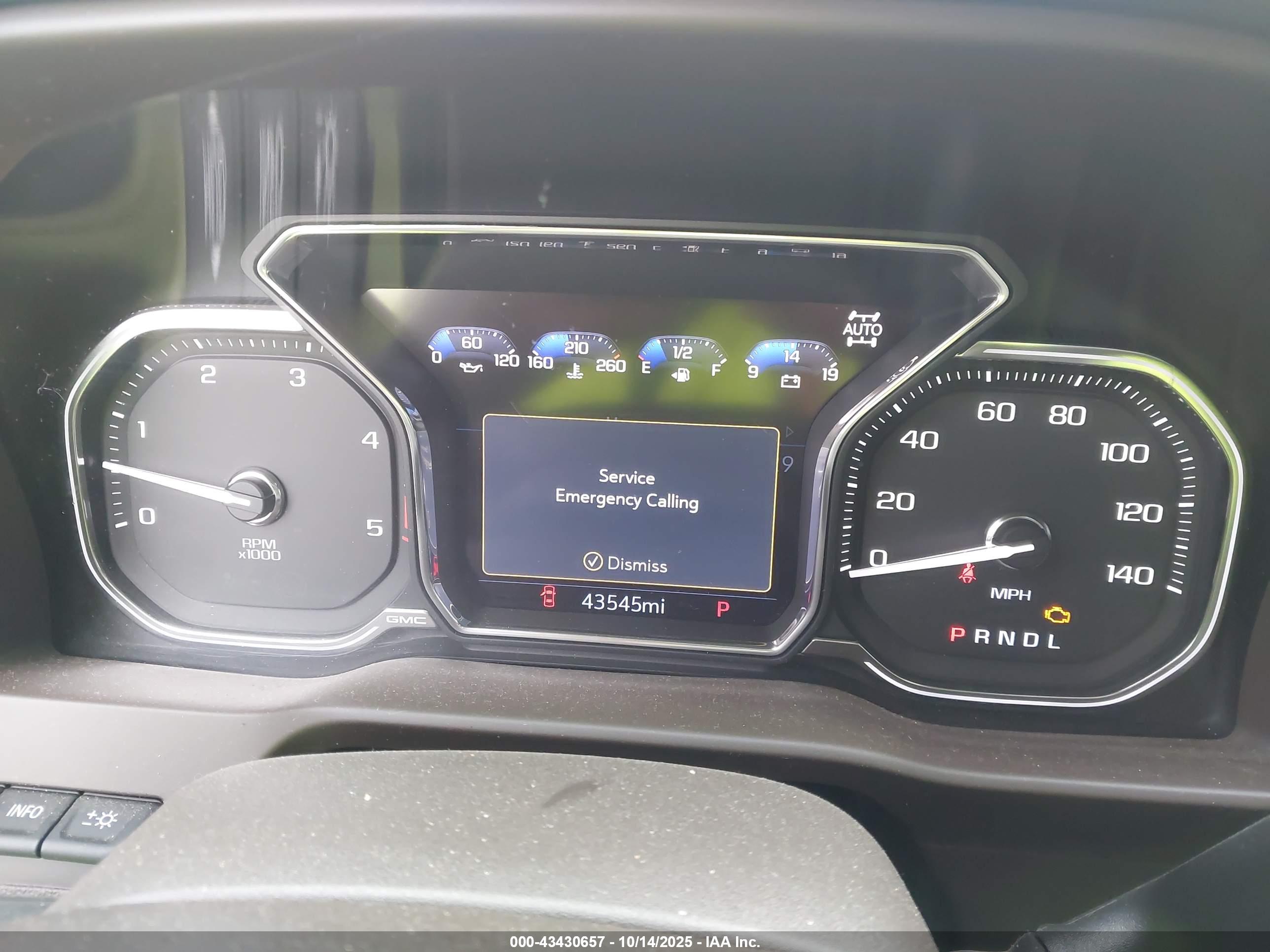 GMC SIERRA image 7