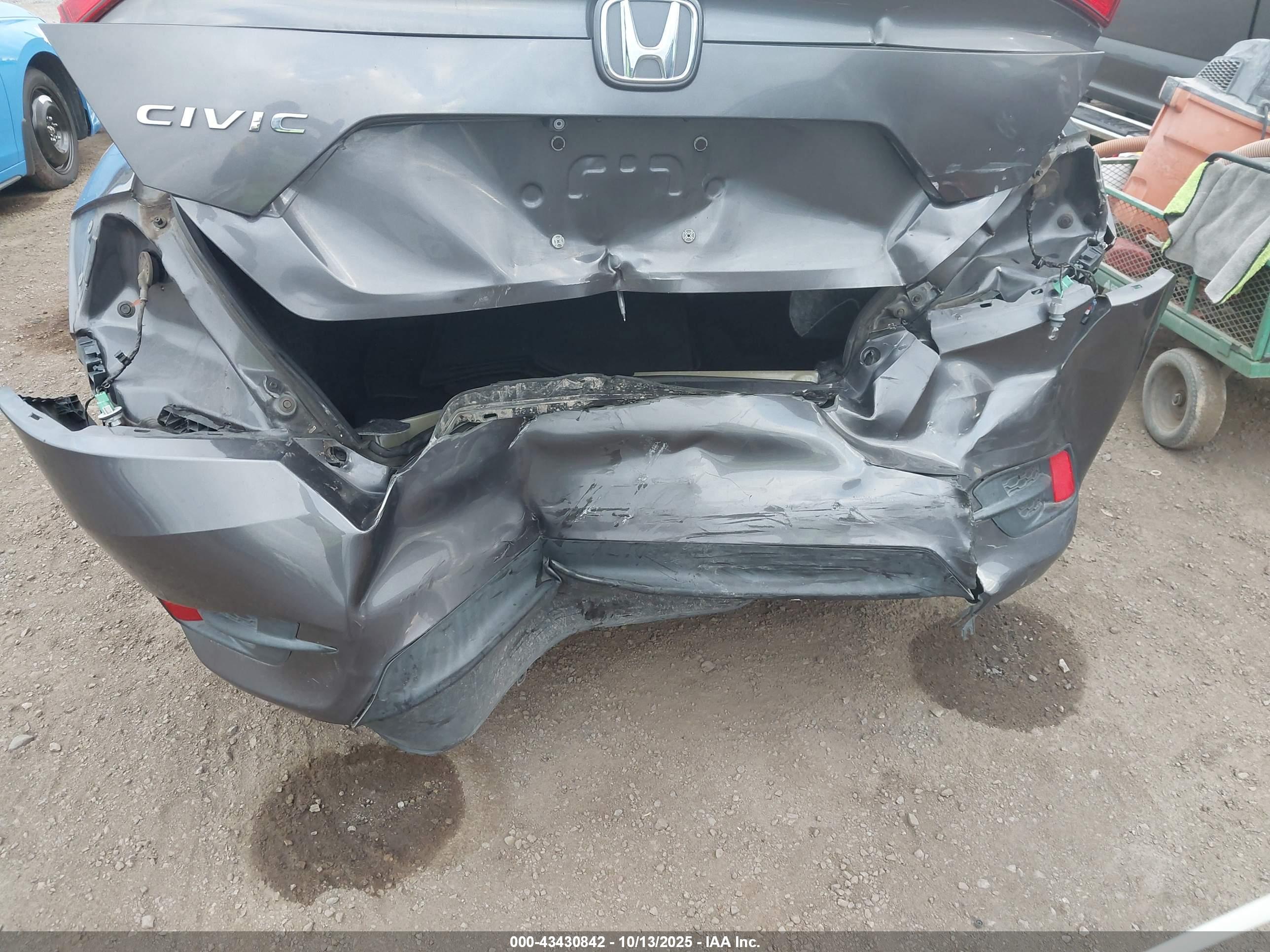 HONDA CIVIC image 6