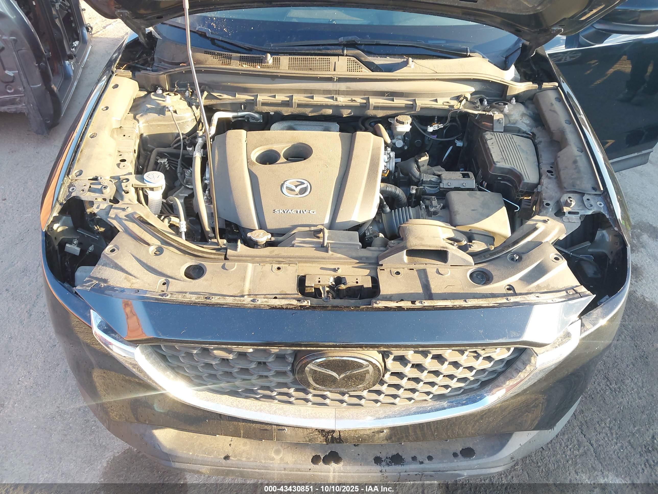 MAZDA CX-5 image 10