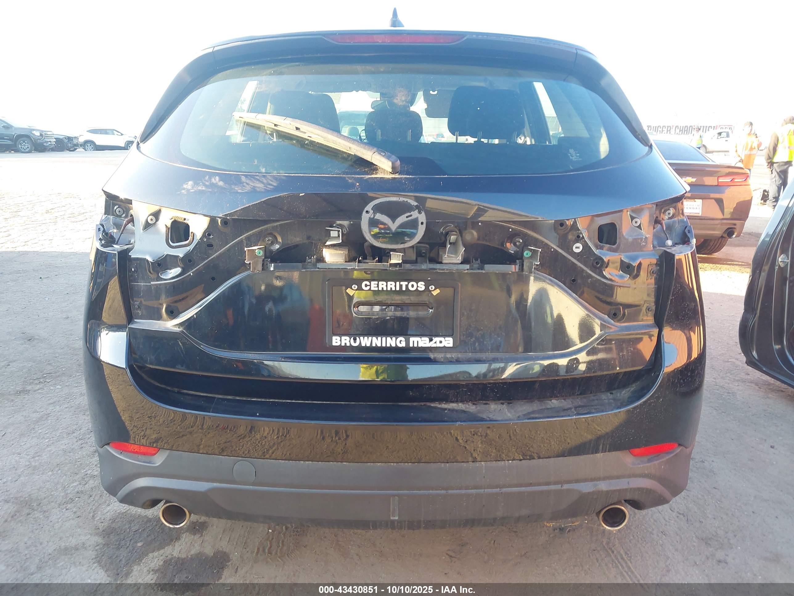 MAZDA CX-5 image 6