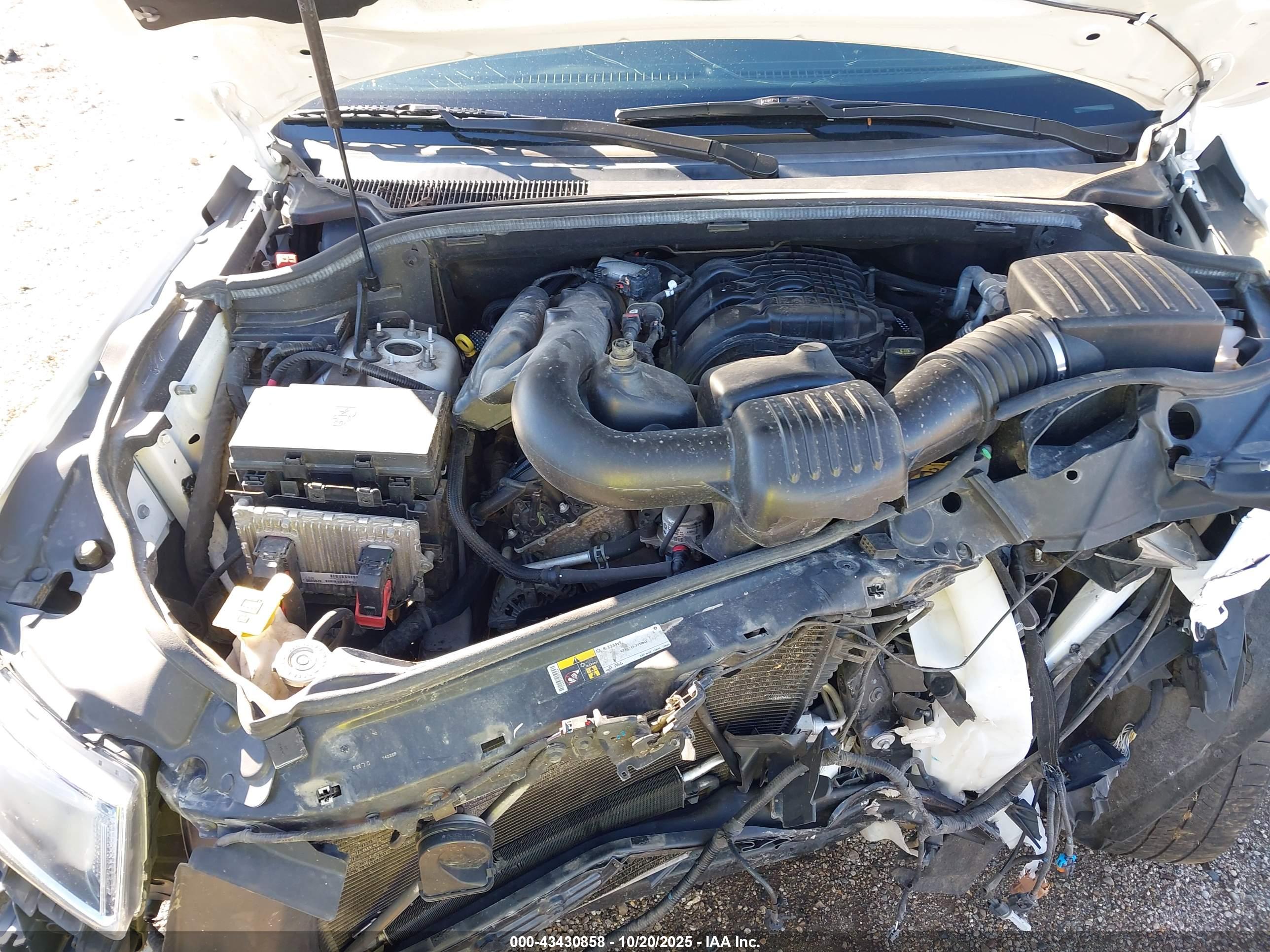 JEEP GRAND image 10