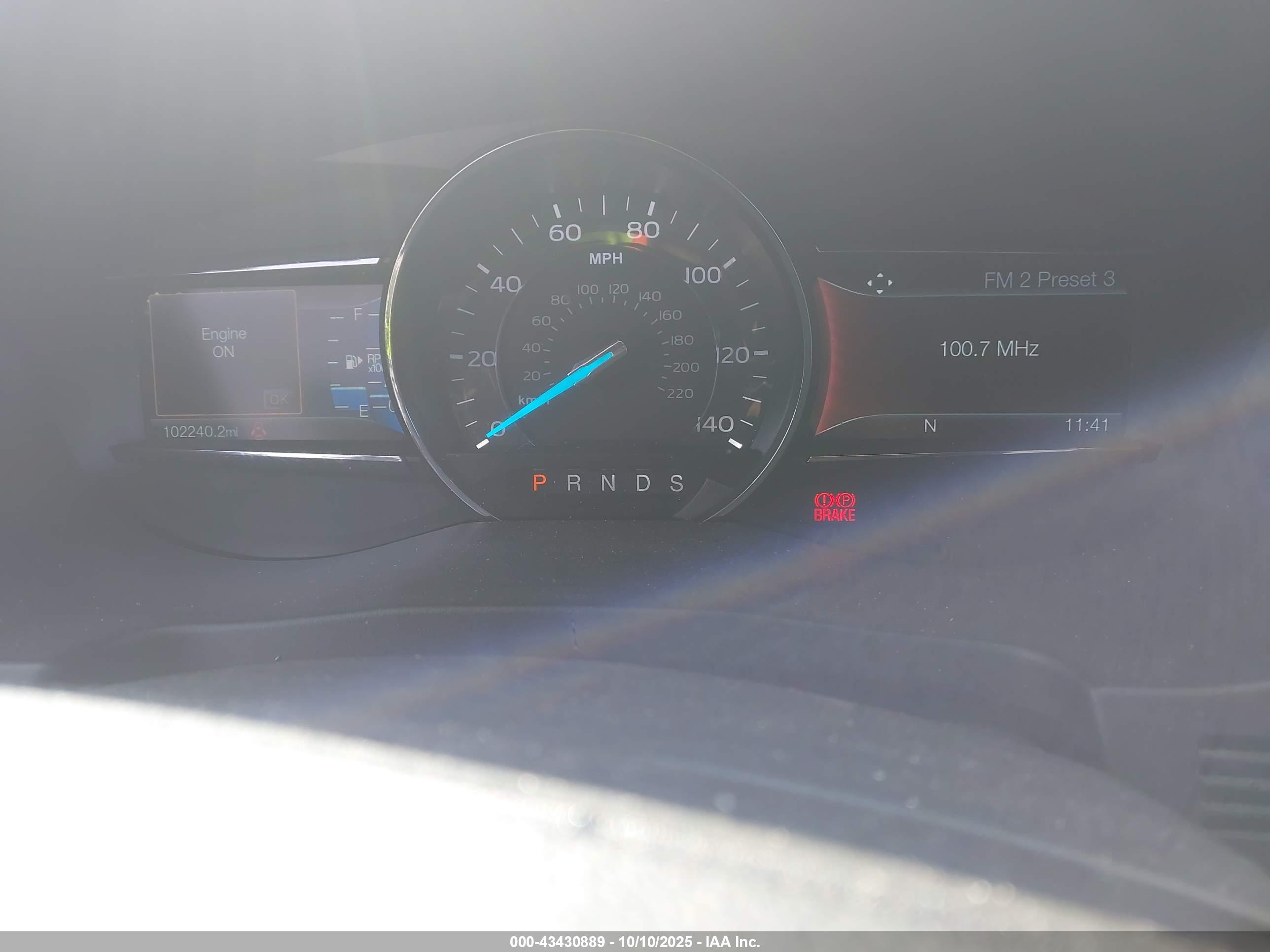 FORD EXPLORER image 7
