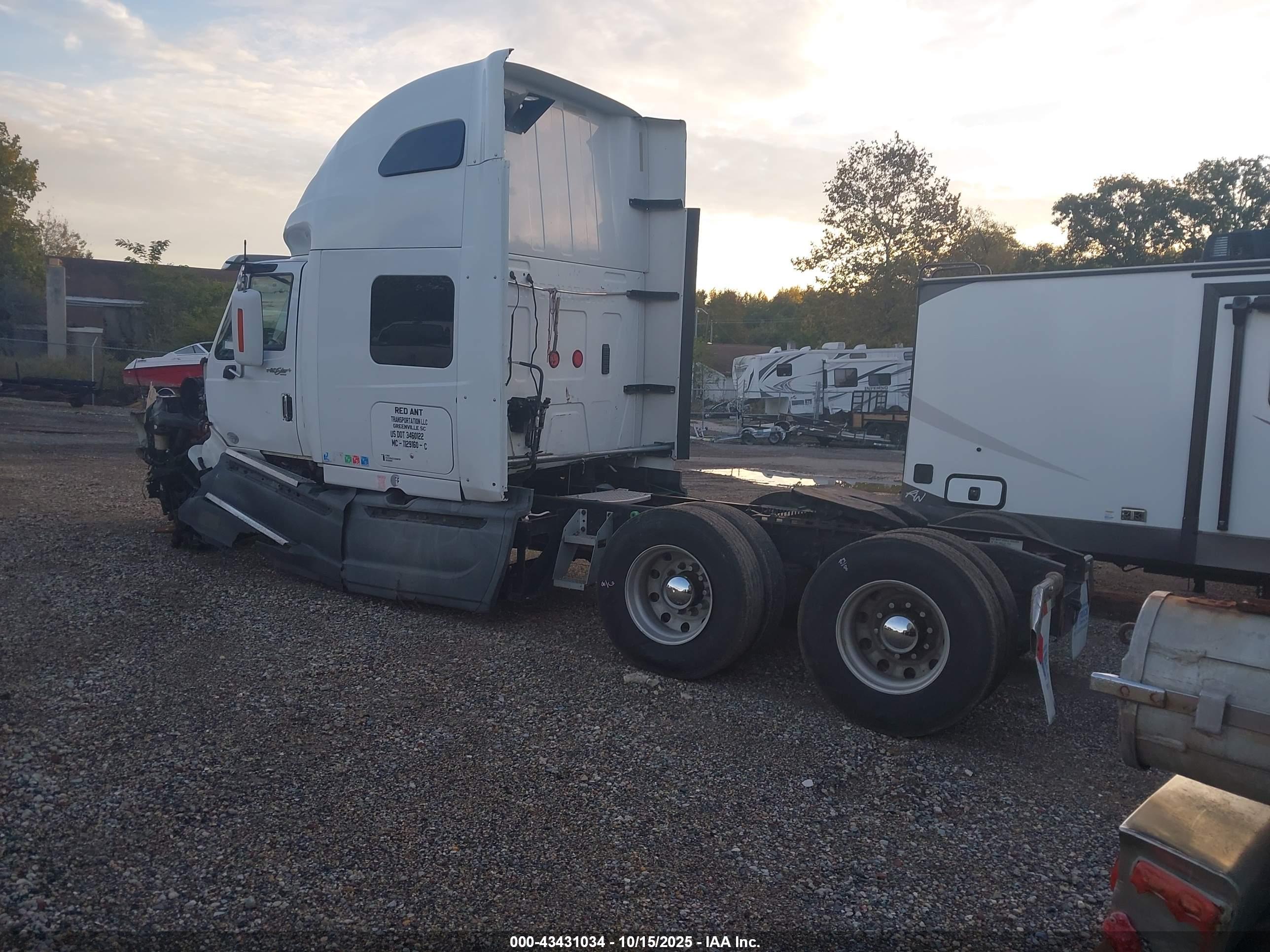 INTERNATIONAL PROSTAR image 3