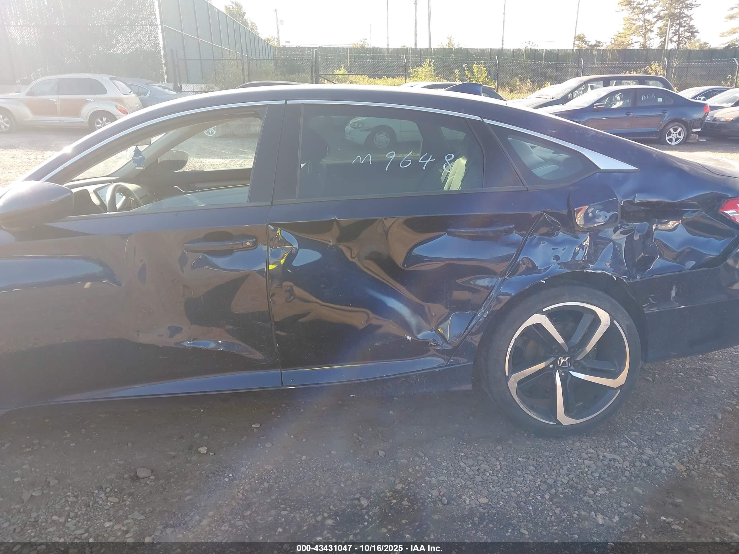 HONDA ACCORD image 6