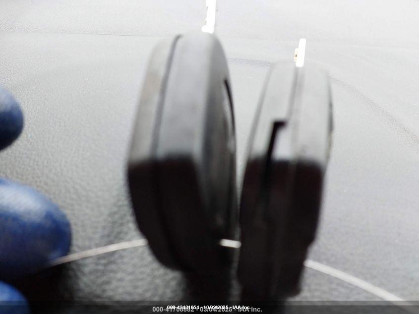 FORD ESCAPE image 11