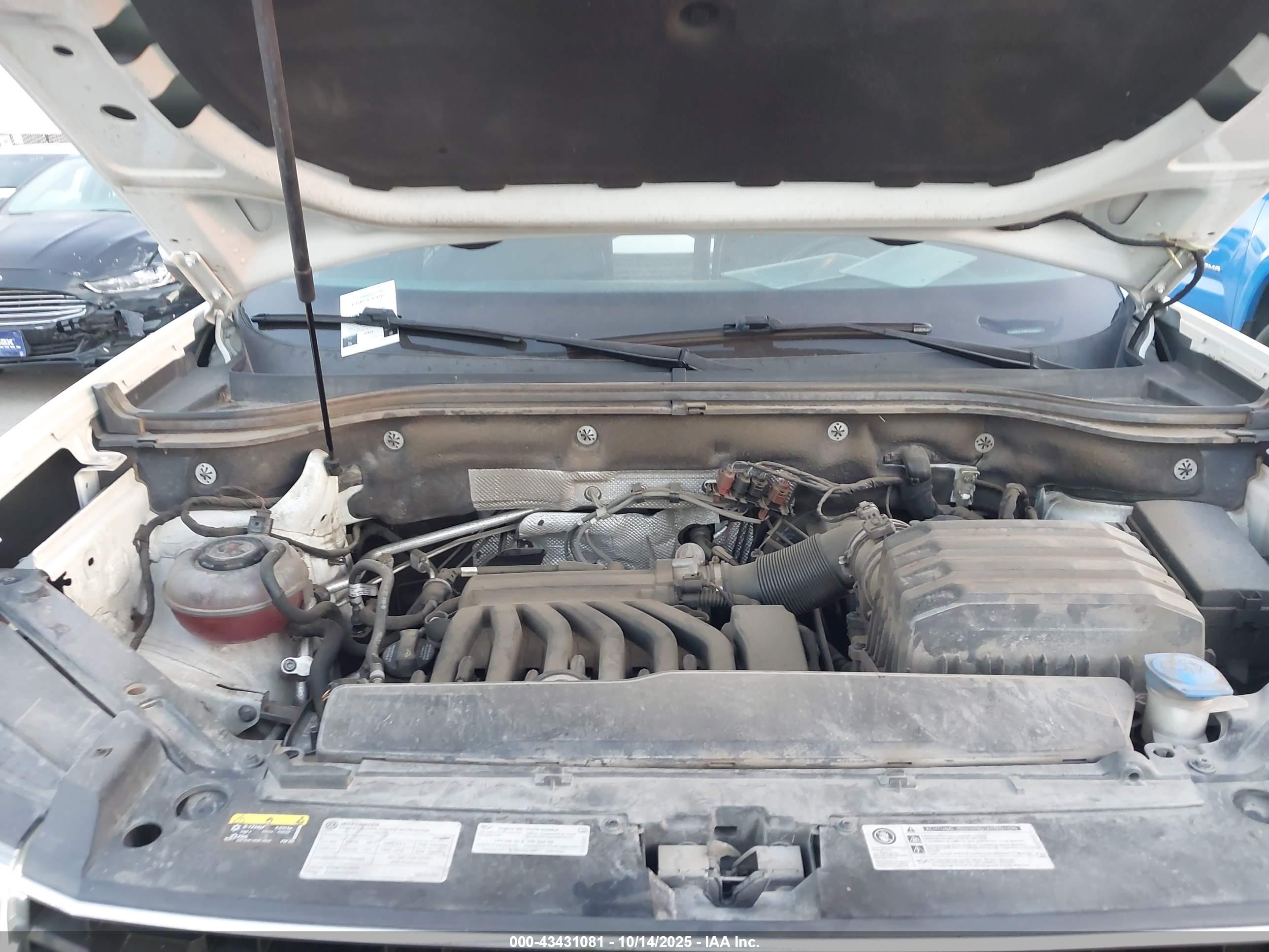 VOLKSWAGEN ATLAS image 10
