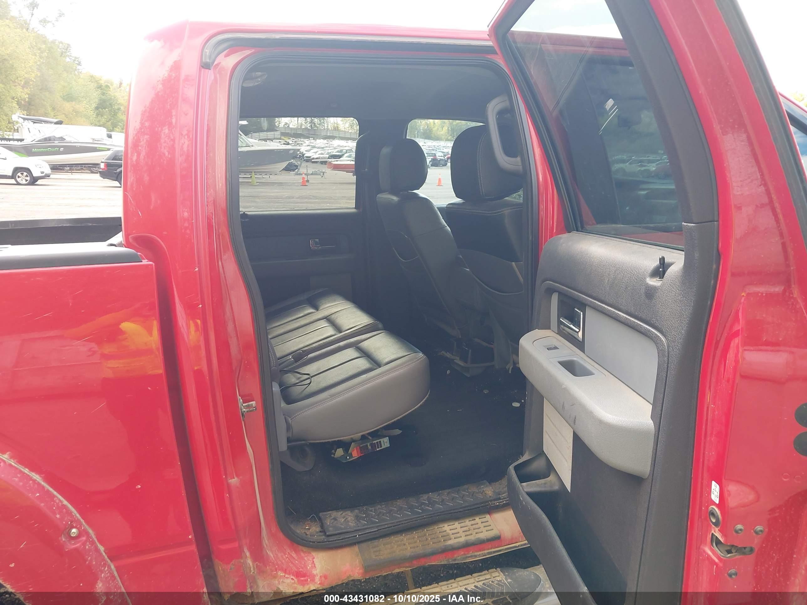 FORD F-150 image 8