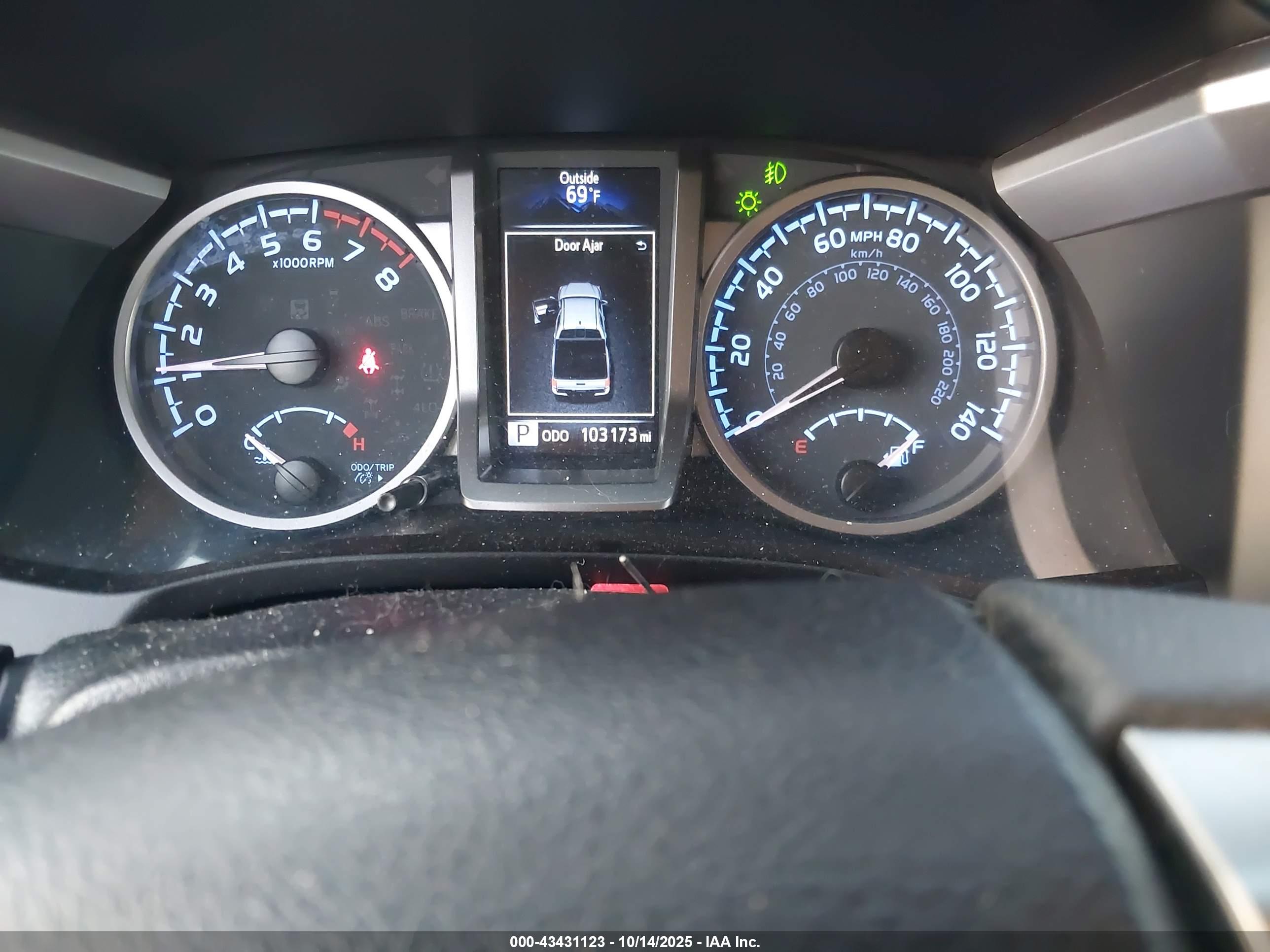 TOYOTA TACOMA image 7