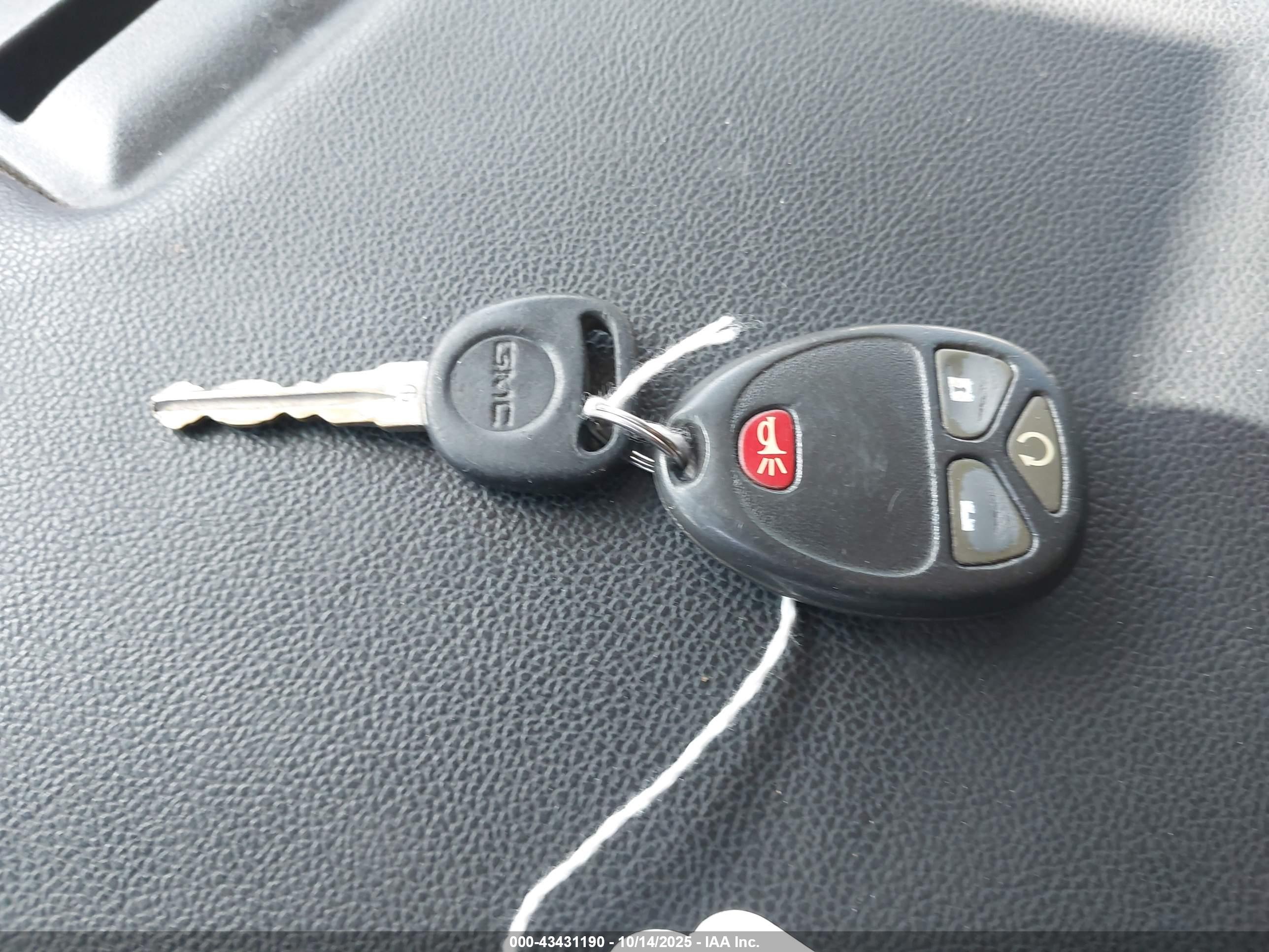 GMC SIERRA image 11