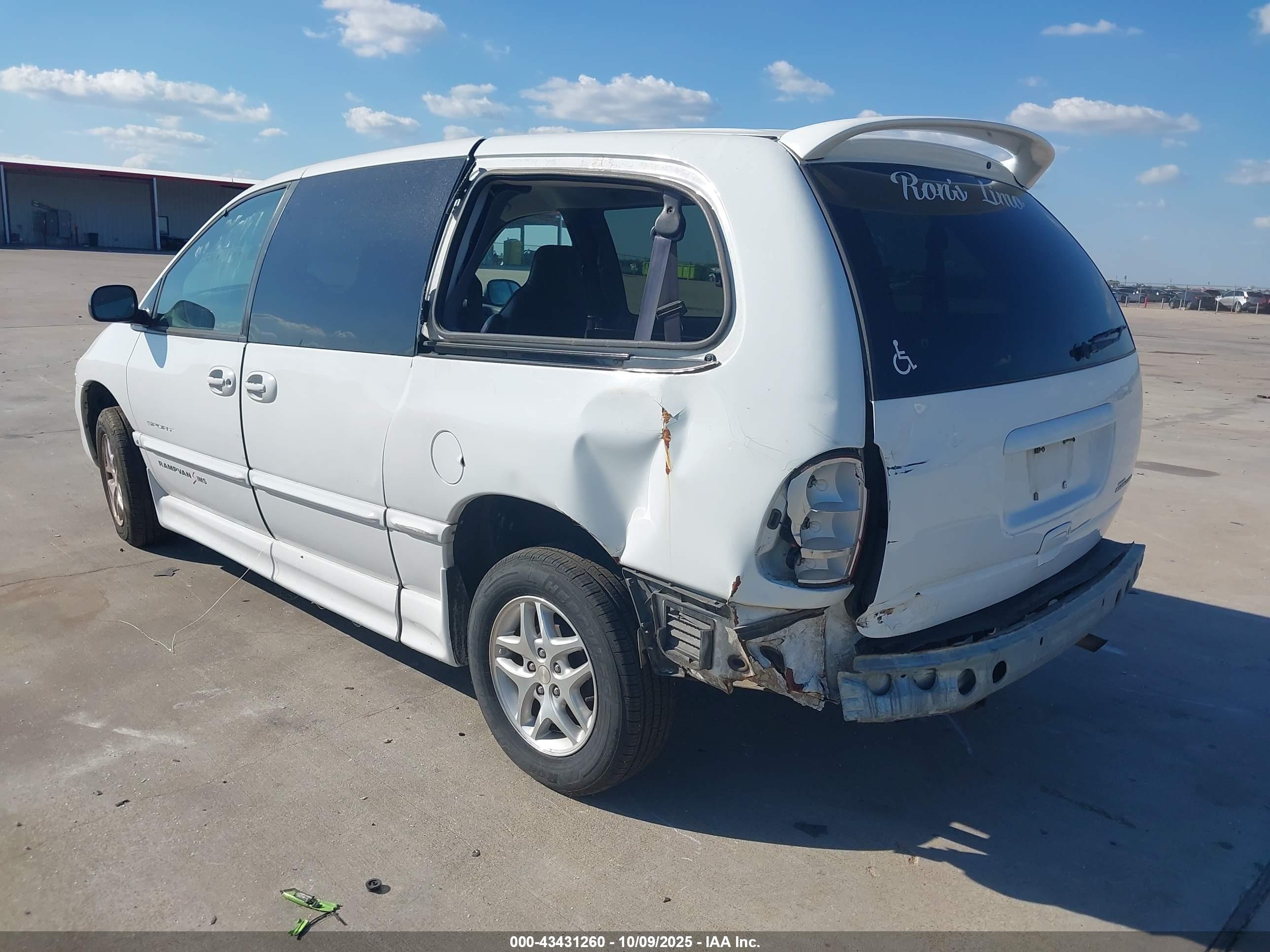 DODGE GRAND image 3