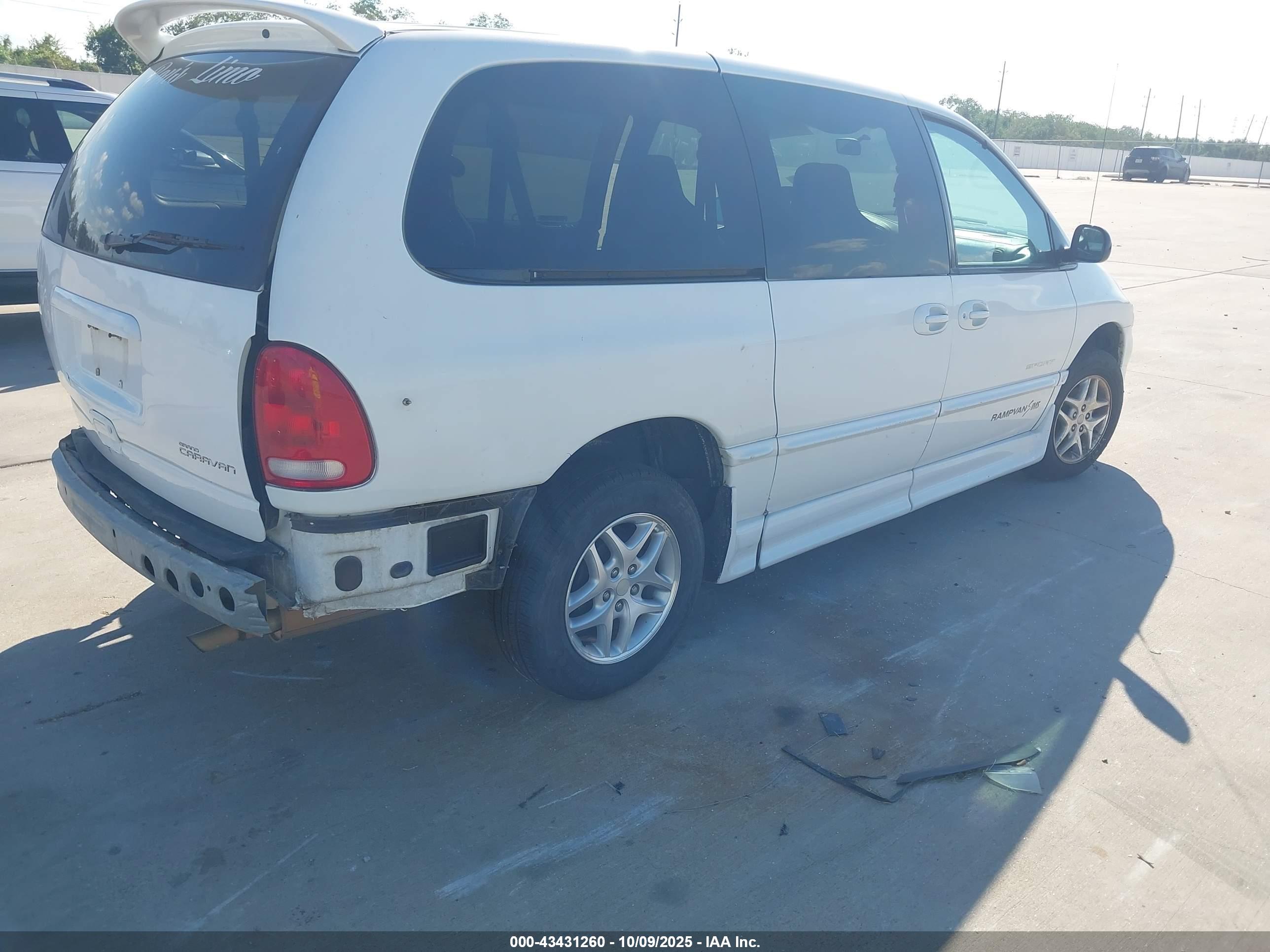 DODGE GRAND image 4