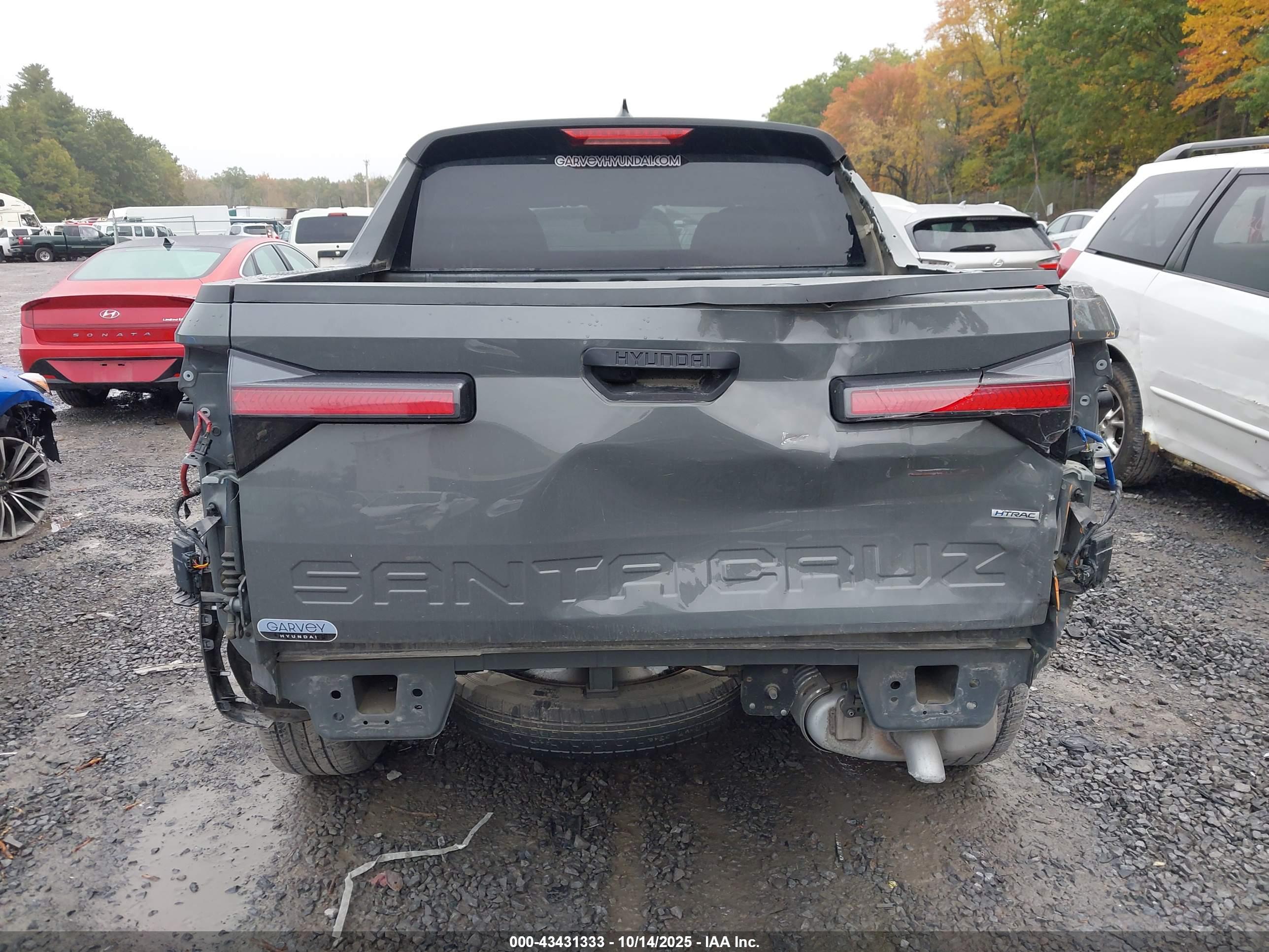 HYUNDAI SANTA image 6