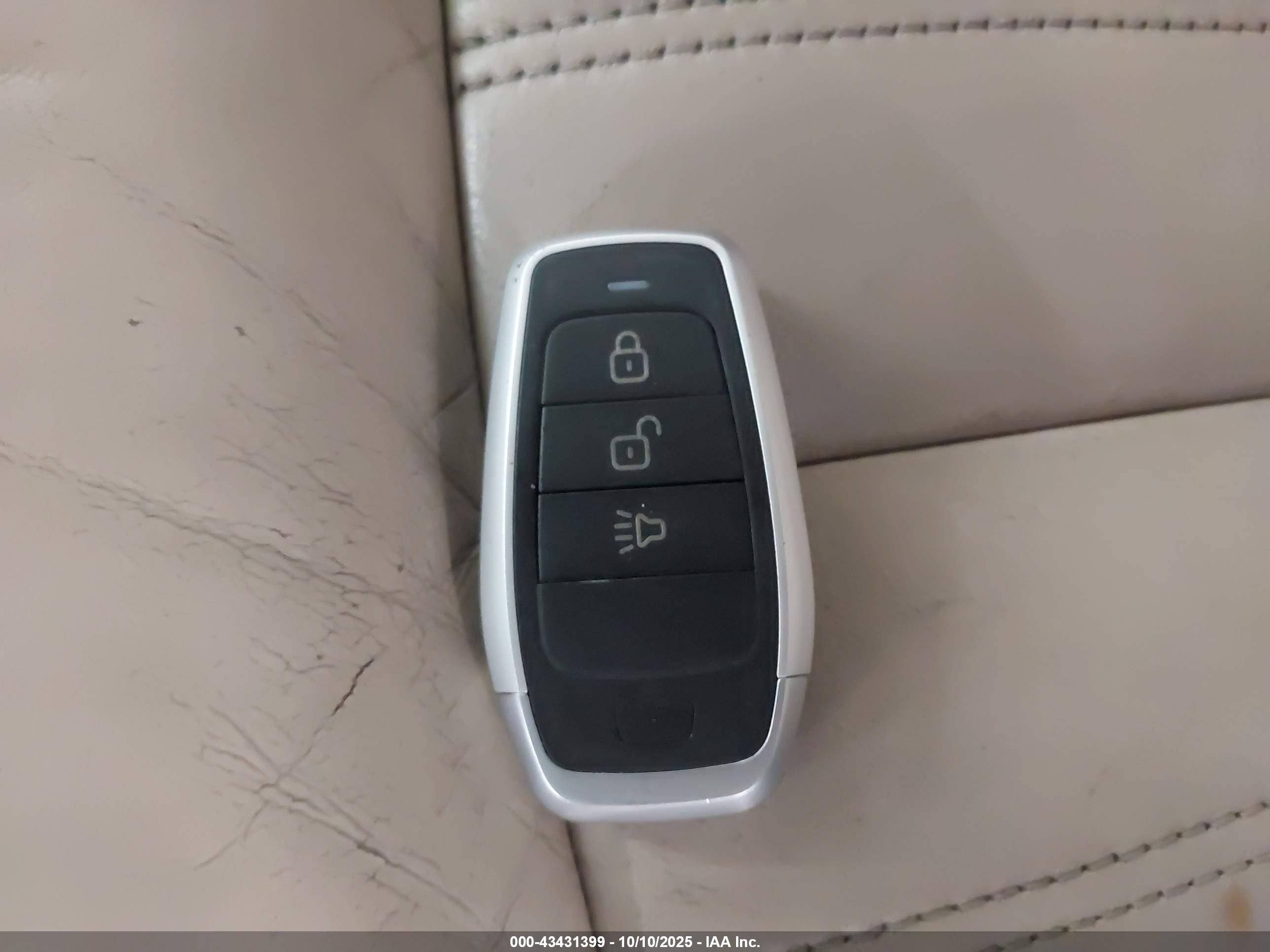 BUICK VERANO image 11