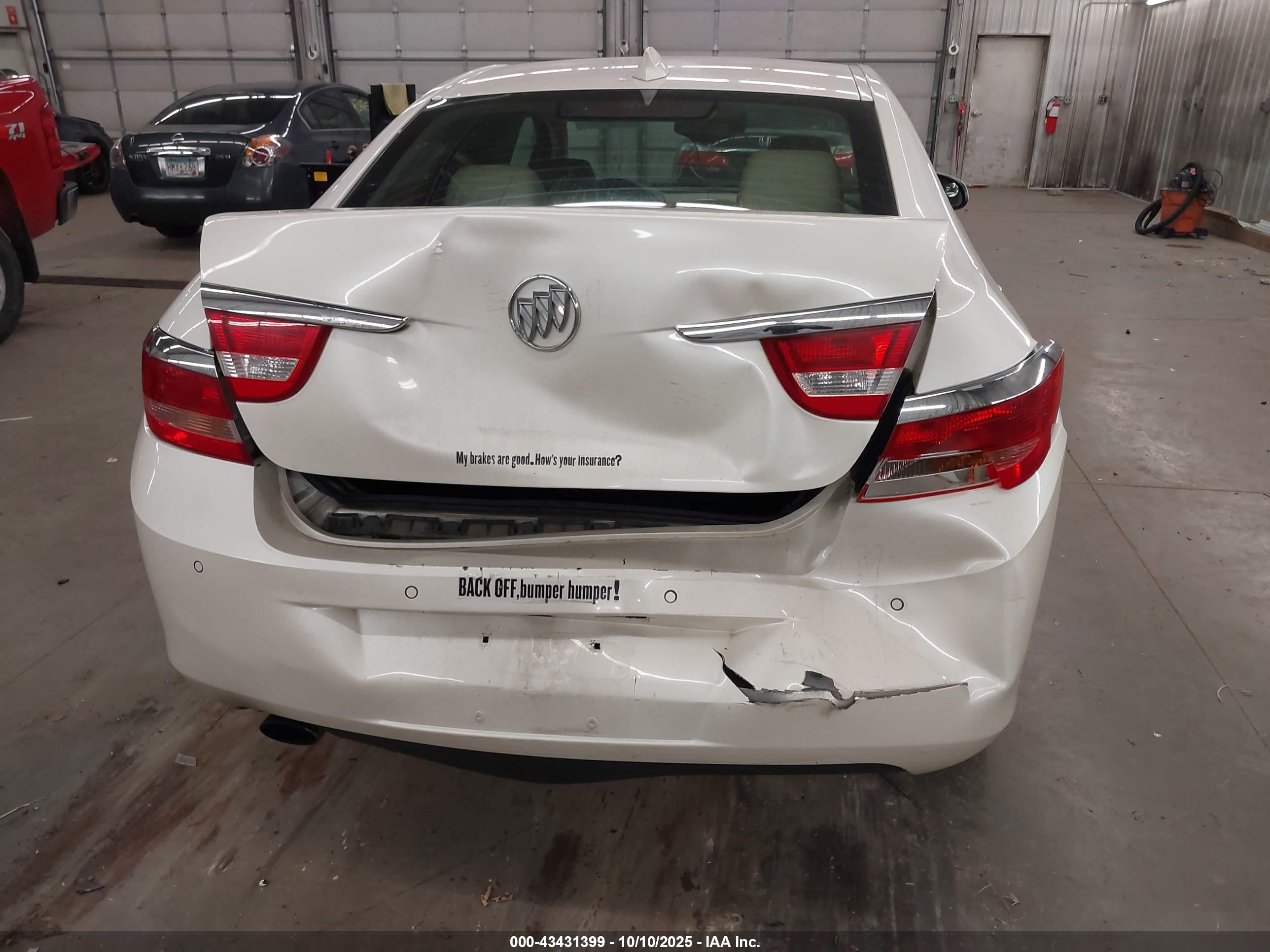 BUICK VERANO image 6