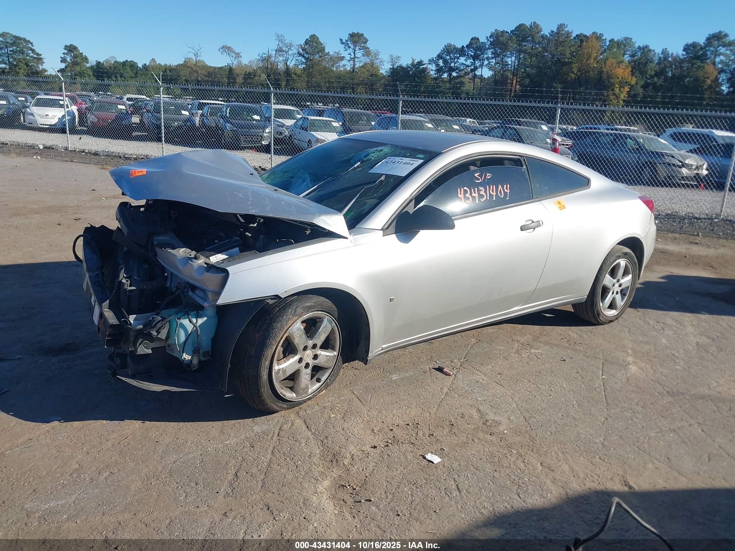 PONTIAC G6 image 2
