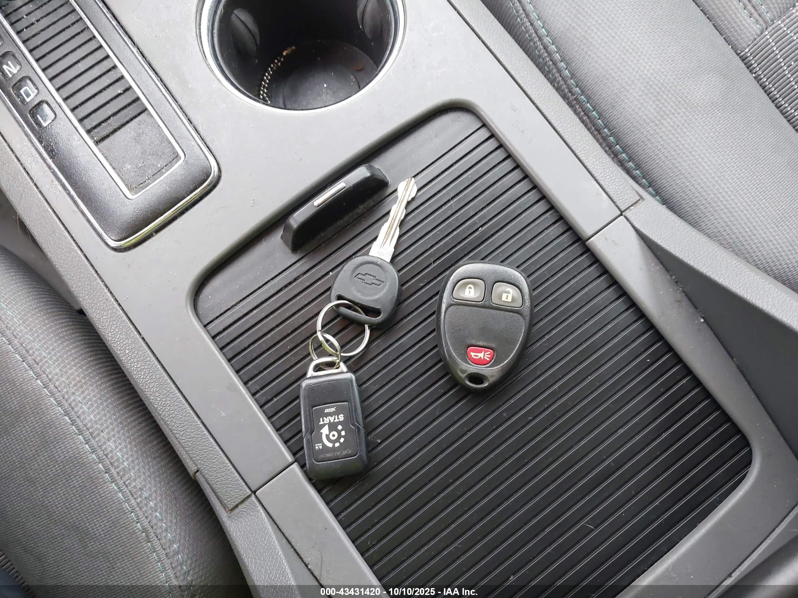 CHEVROLET TRAVERSE image 11