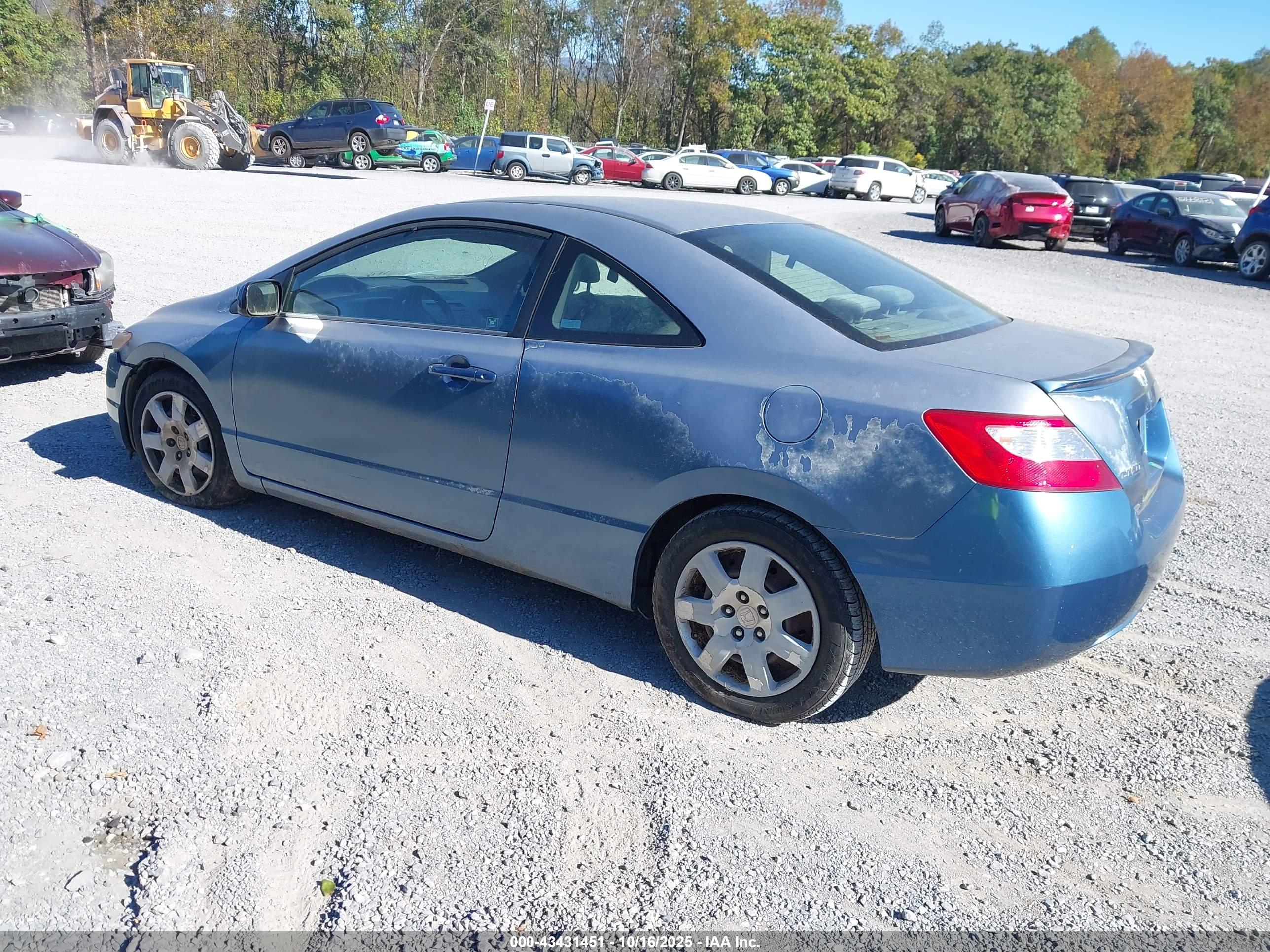 HONDA CIVIC image 3