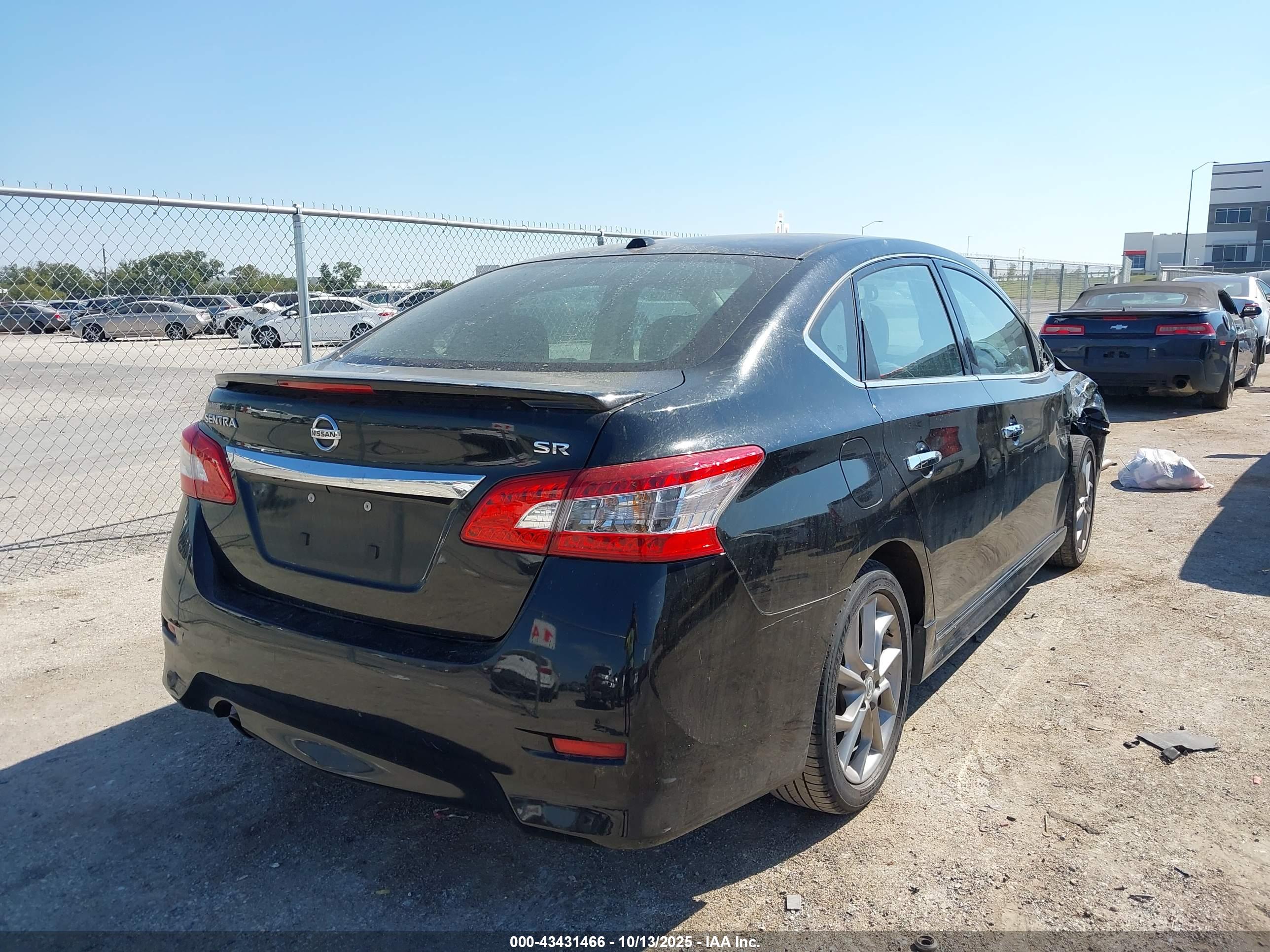 NISSAN SENTRA image 4