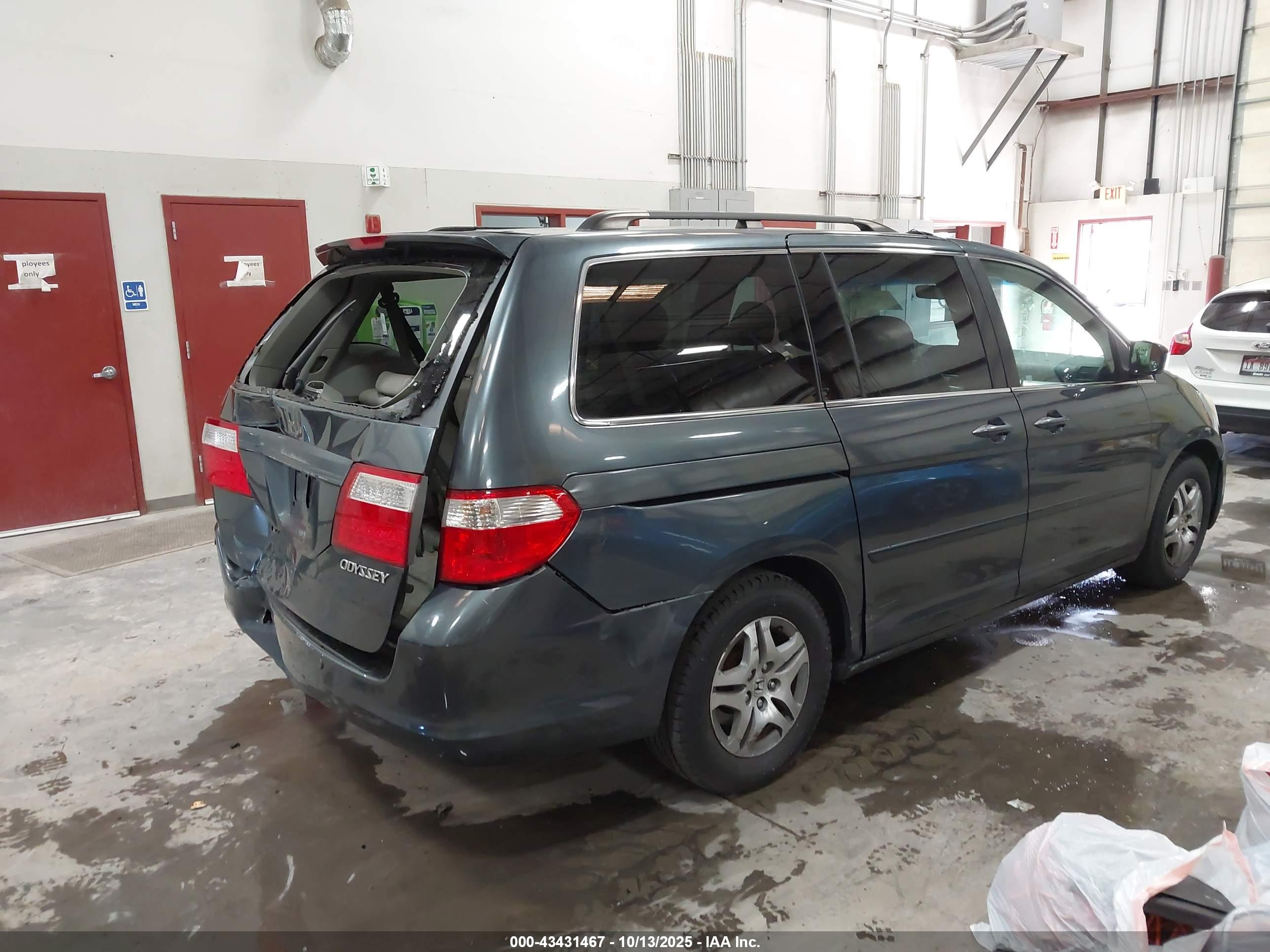 HONDA ODYSSEY image 4