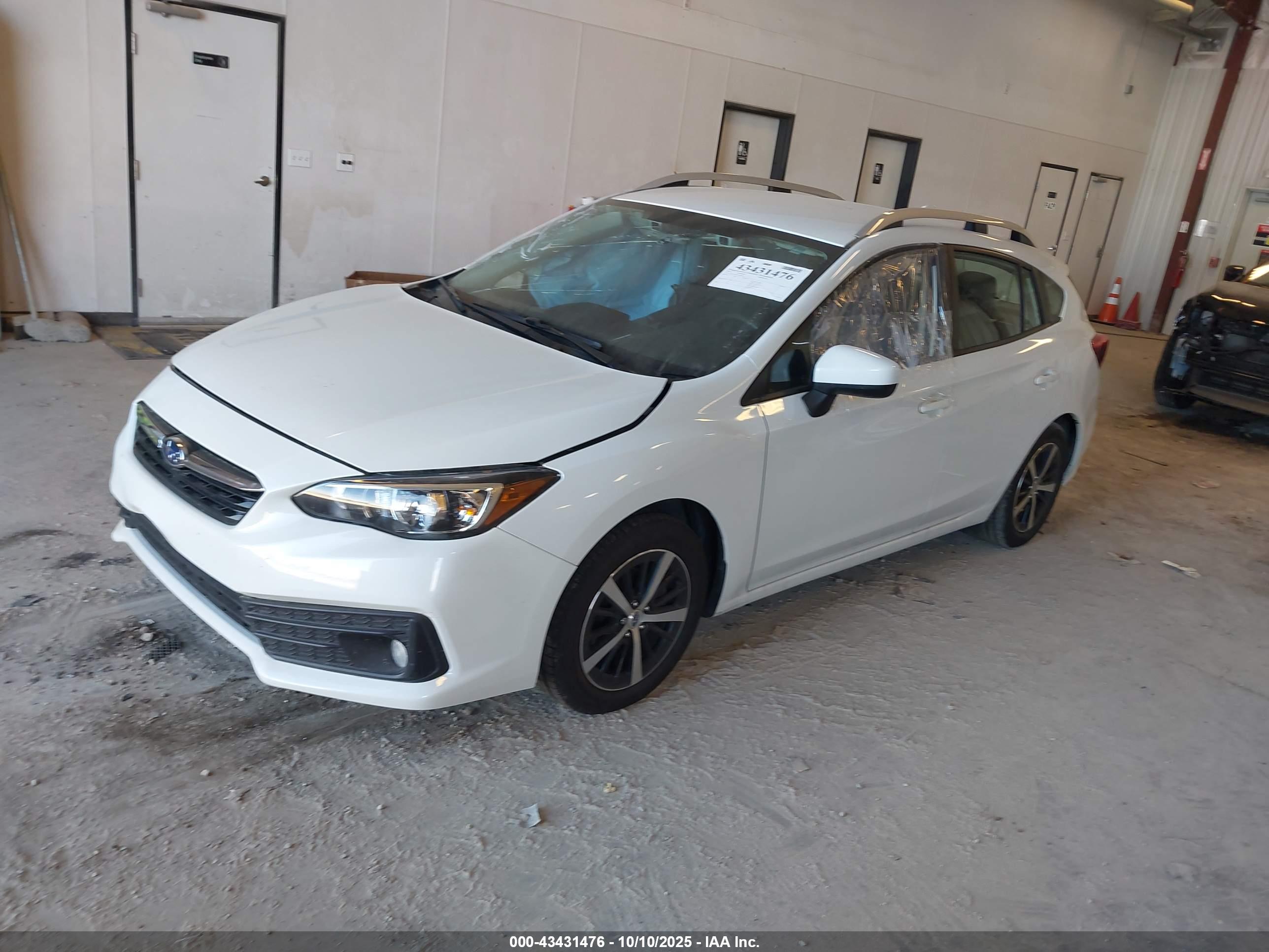 SUBARU IMPREZA image 2