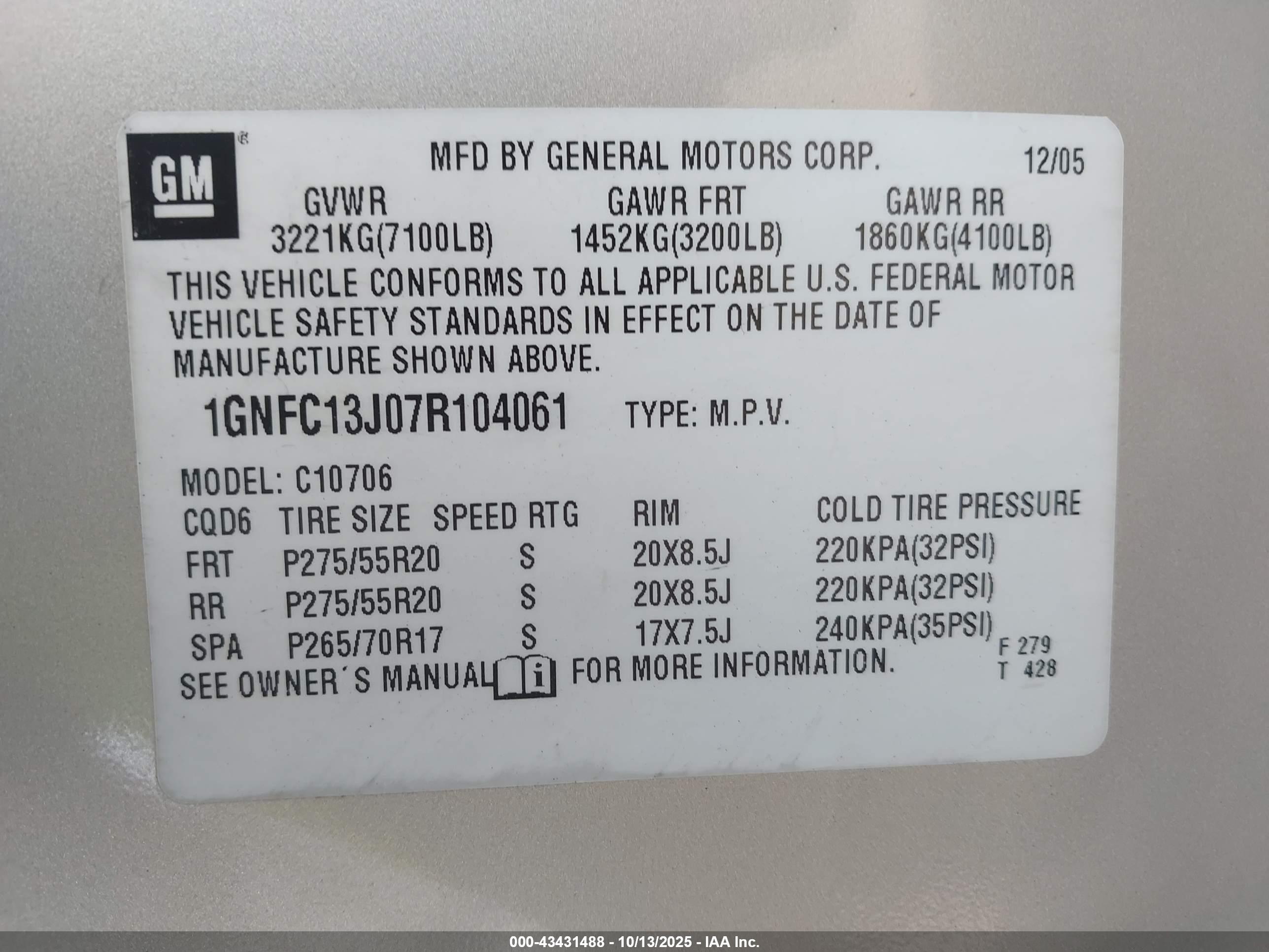 CHEVROLET TAHOE image 9