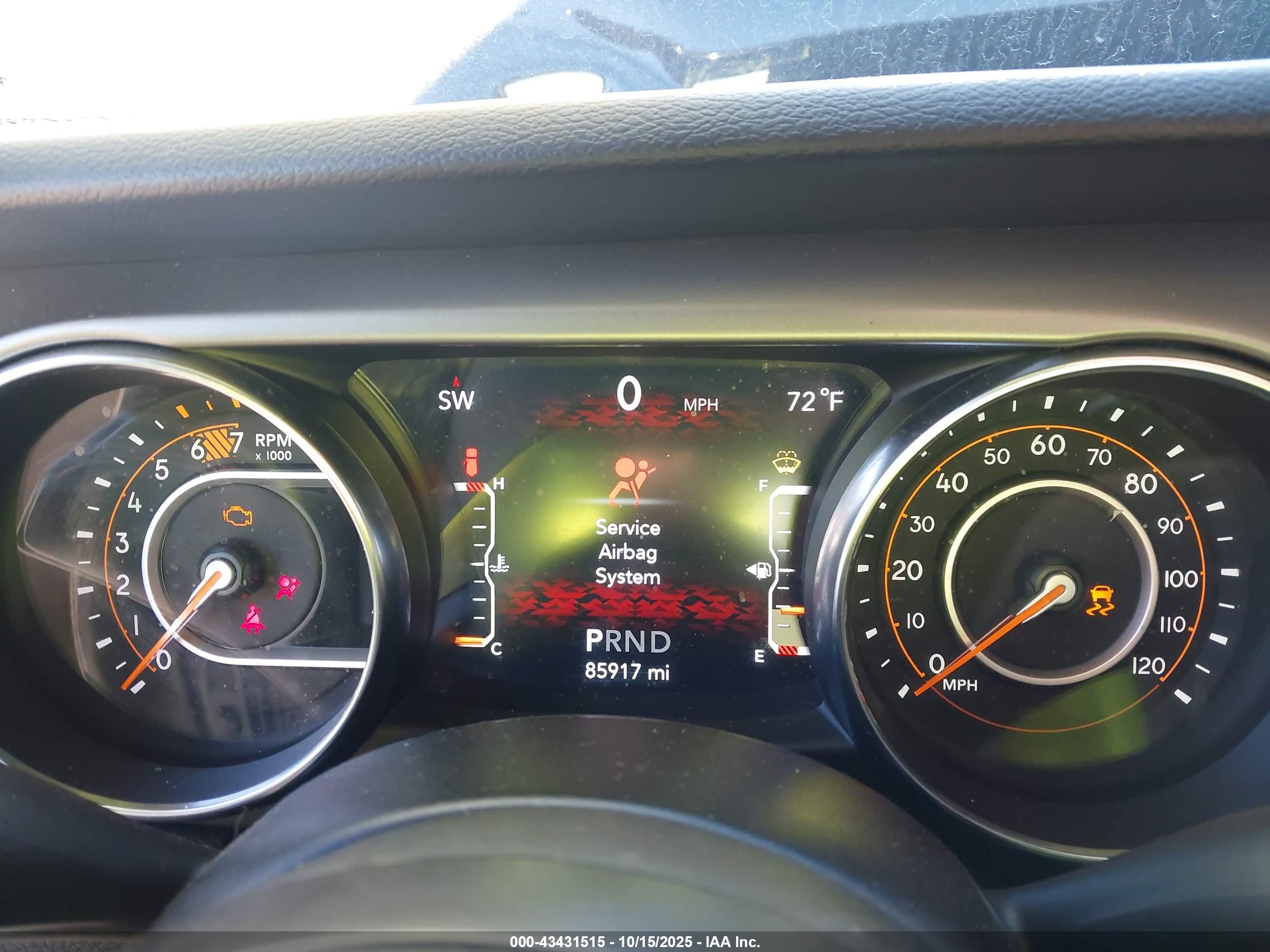 JEEP WRANGLER image 7
