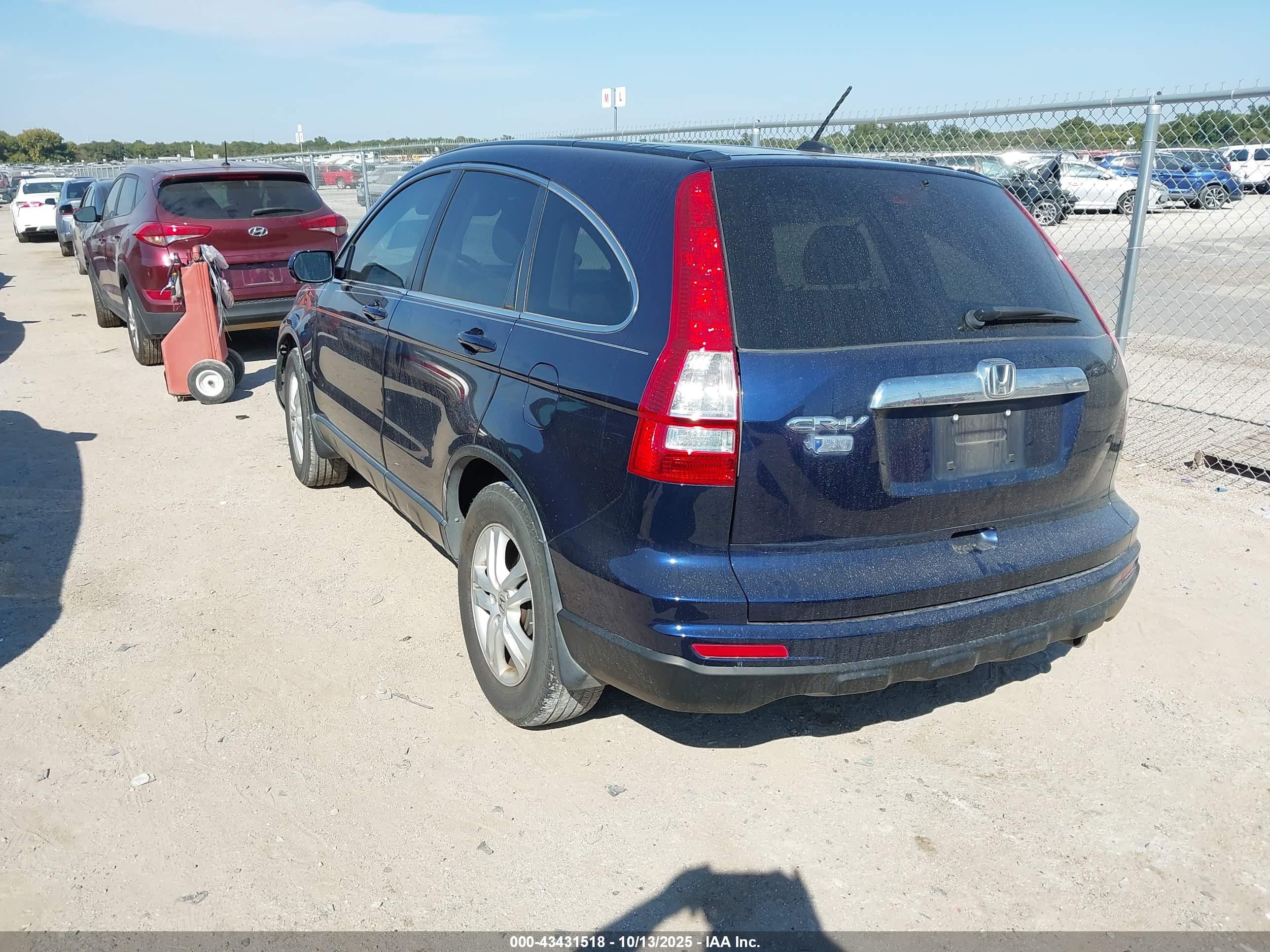 HONDA CR-V image 3
