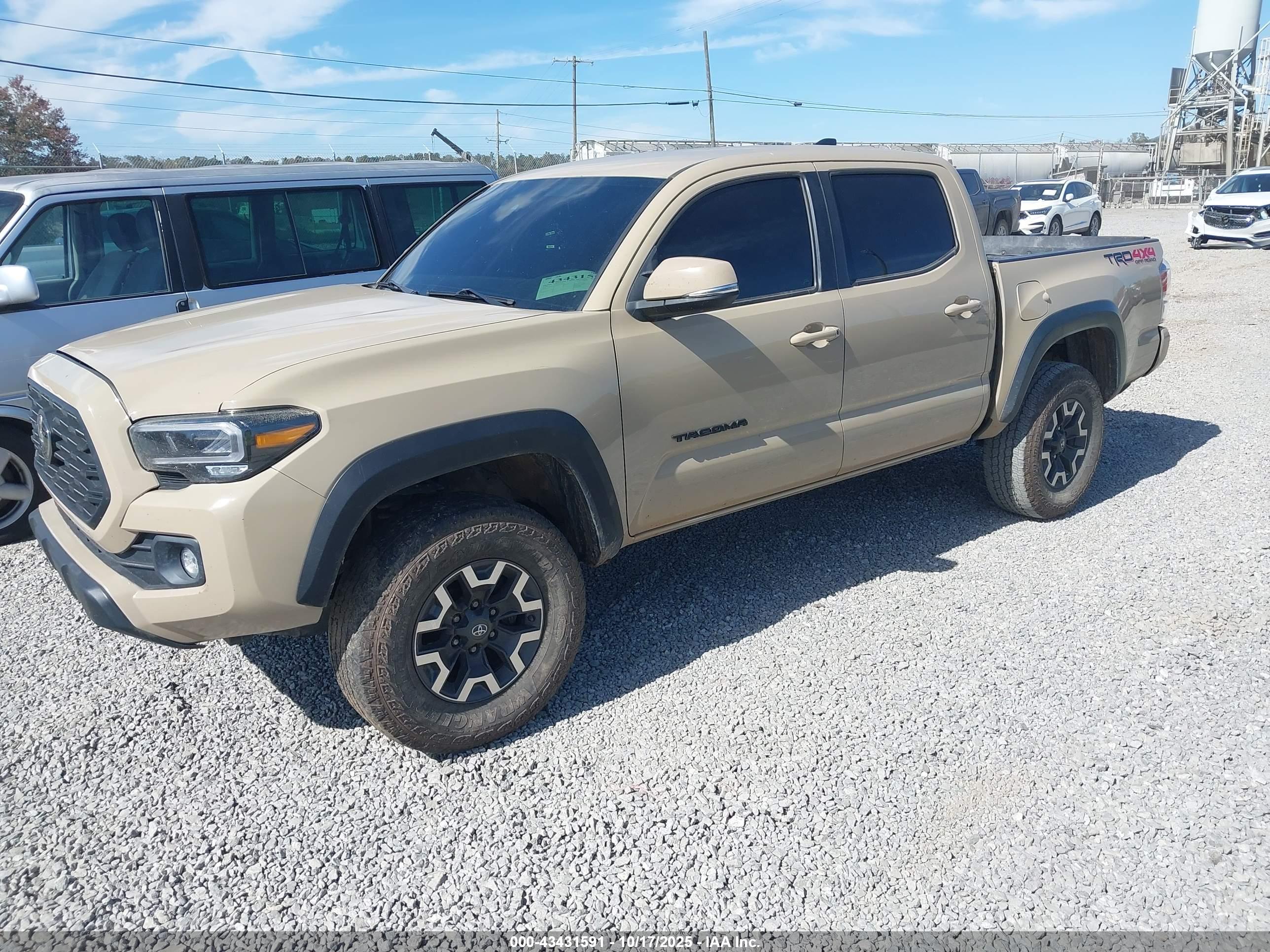 TOYOTA TACOMA image 2