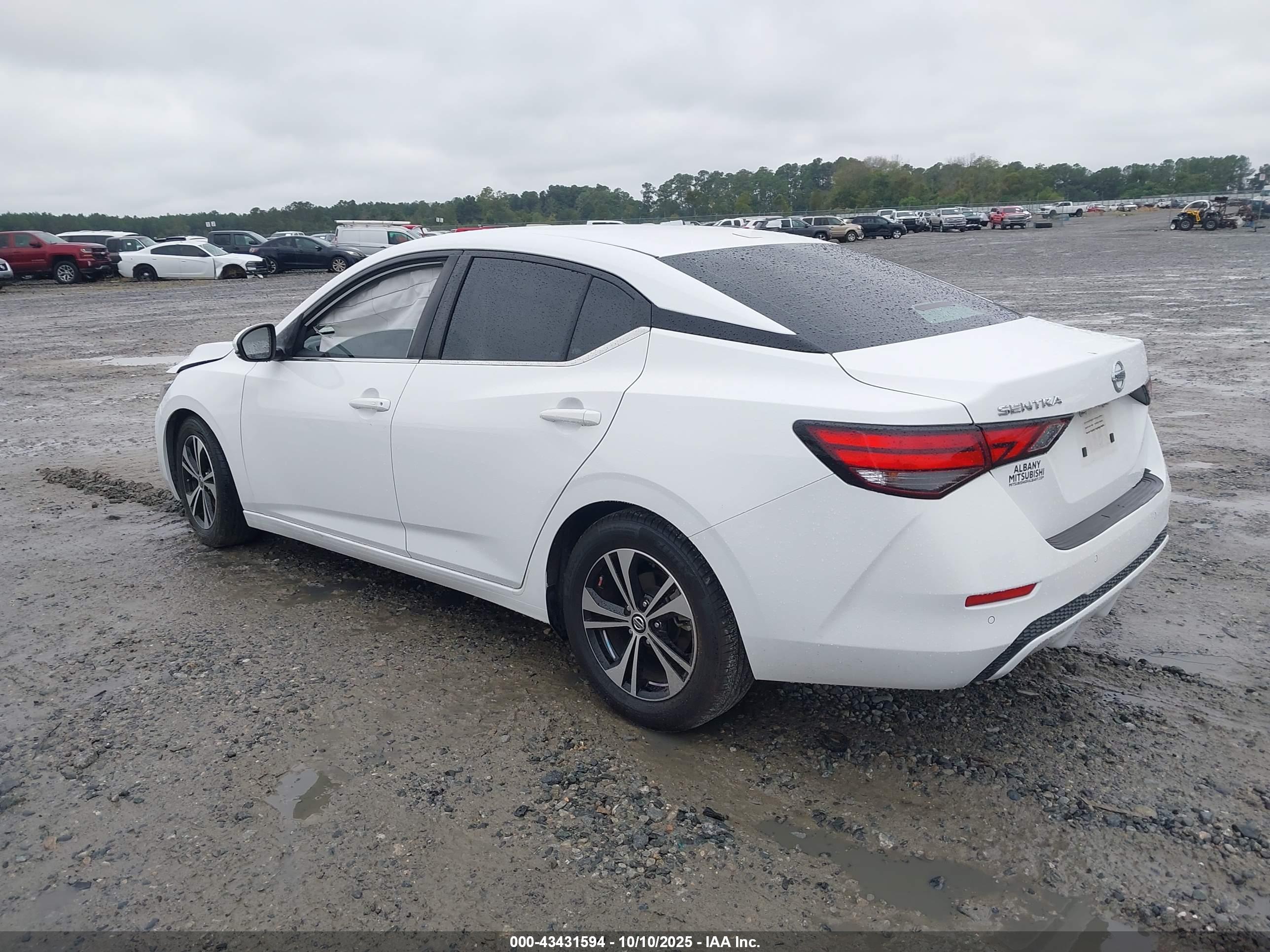 NISSAN SENTRA image 3
