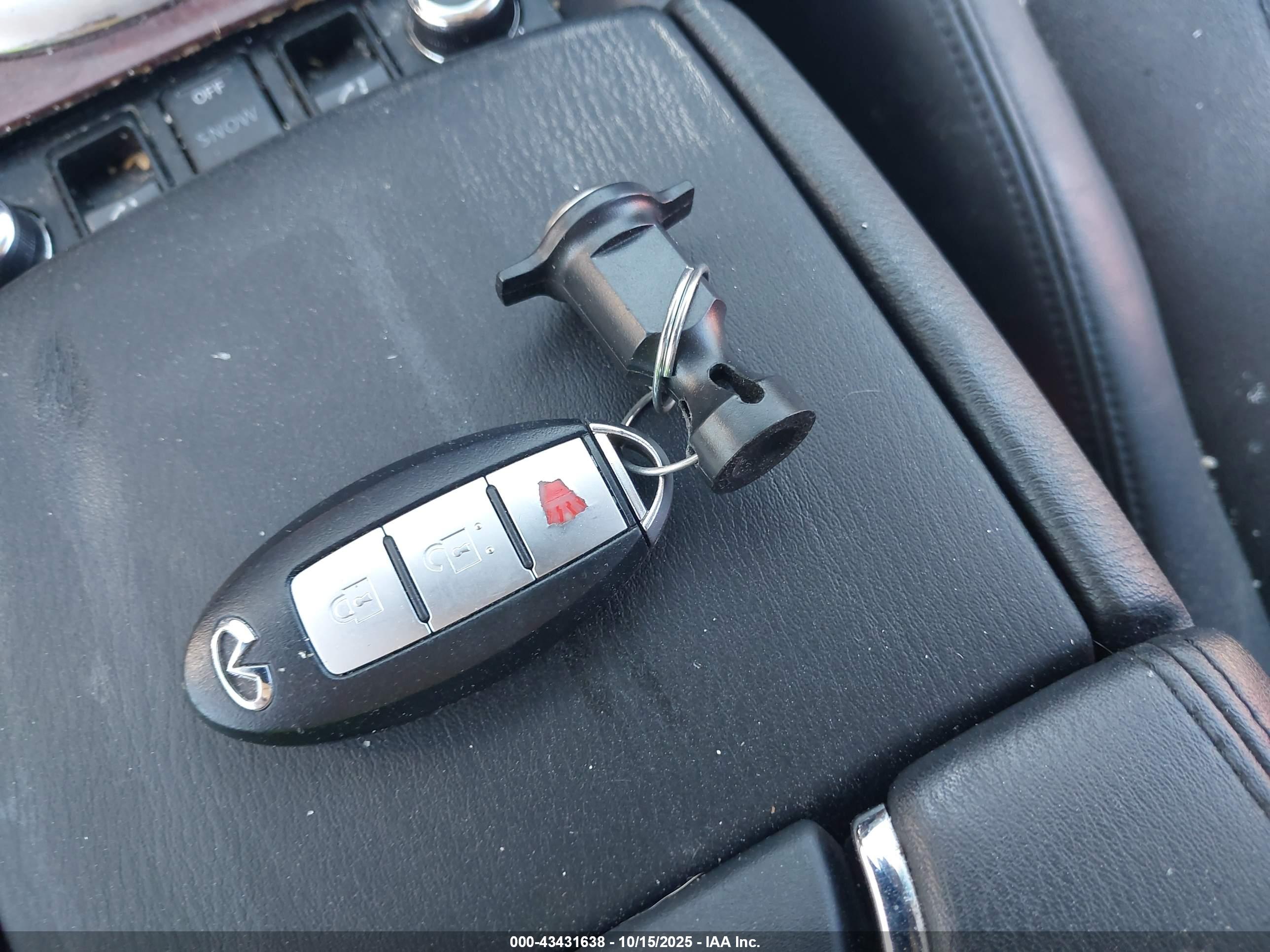 INFINITI QX50 image 11