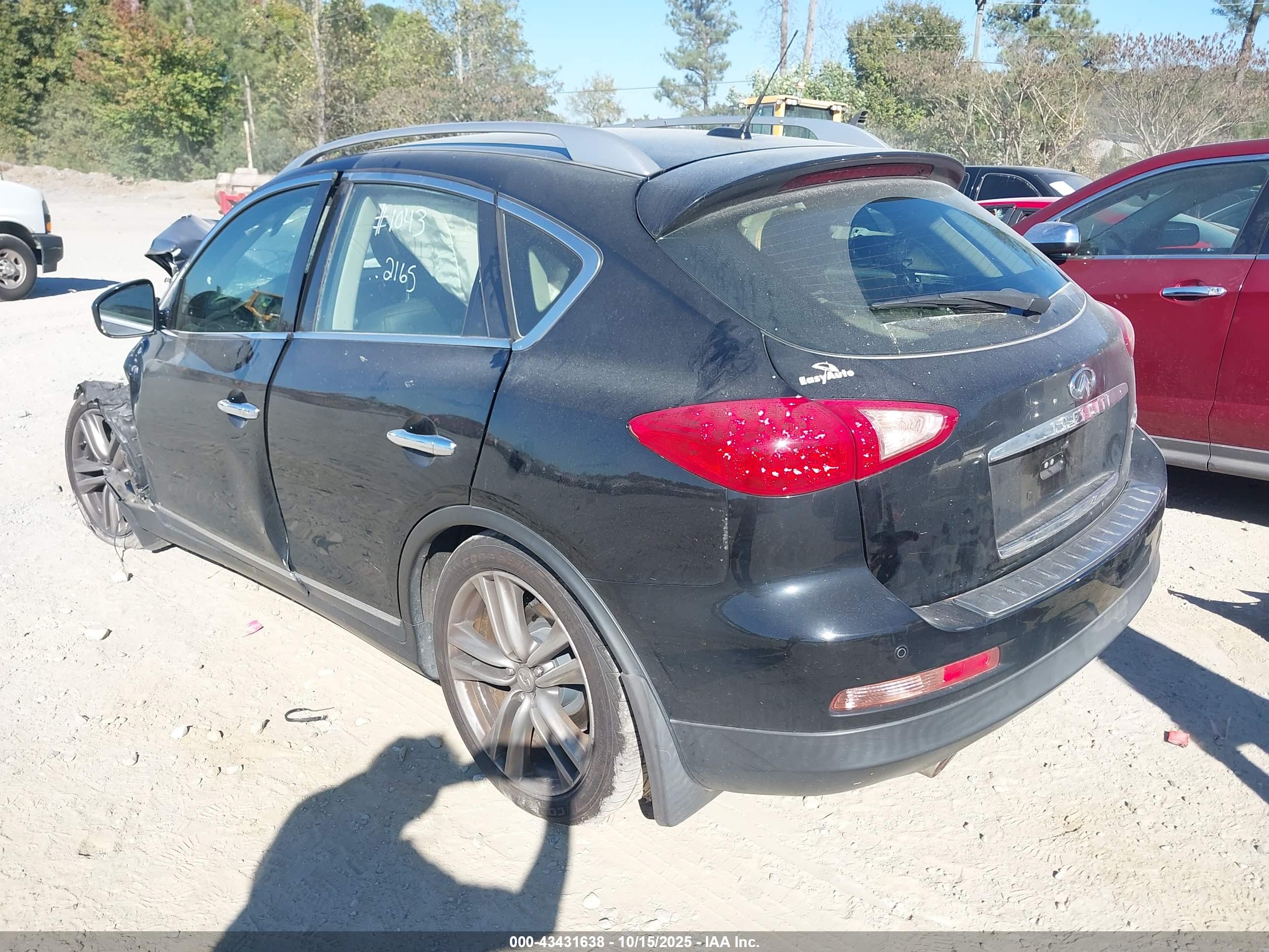 INFINITI QX50 image 3