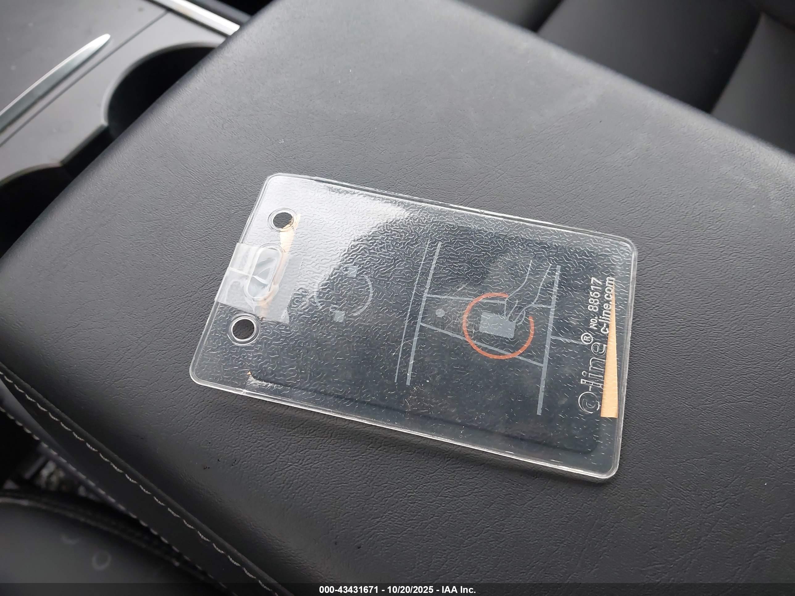 TESLA MODEL image 11