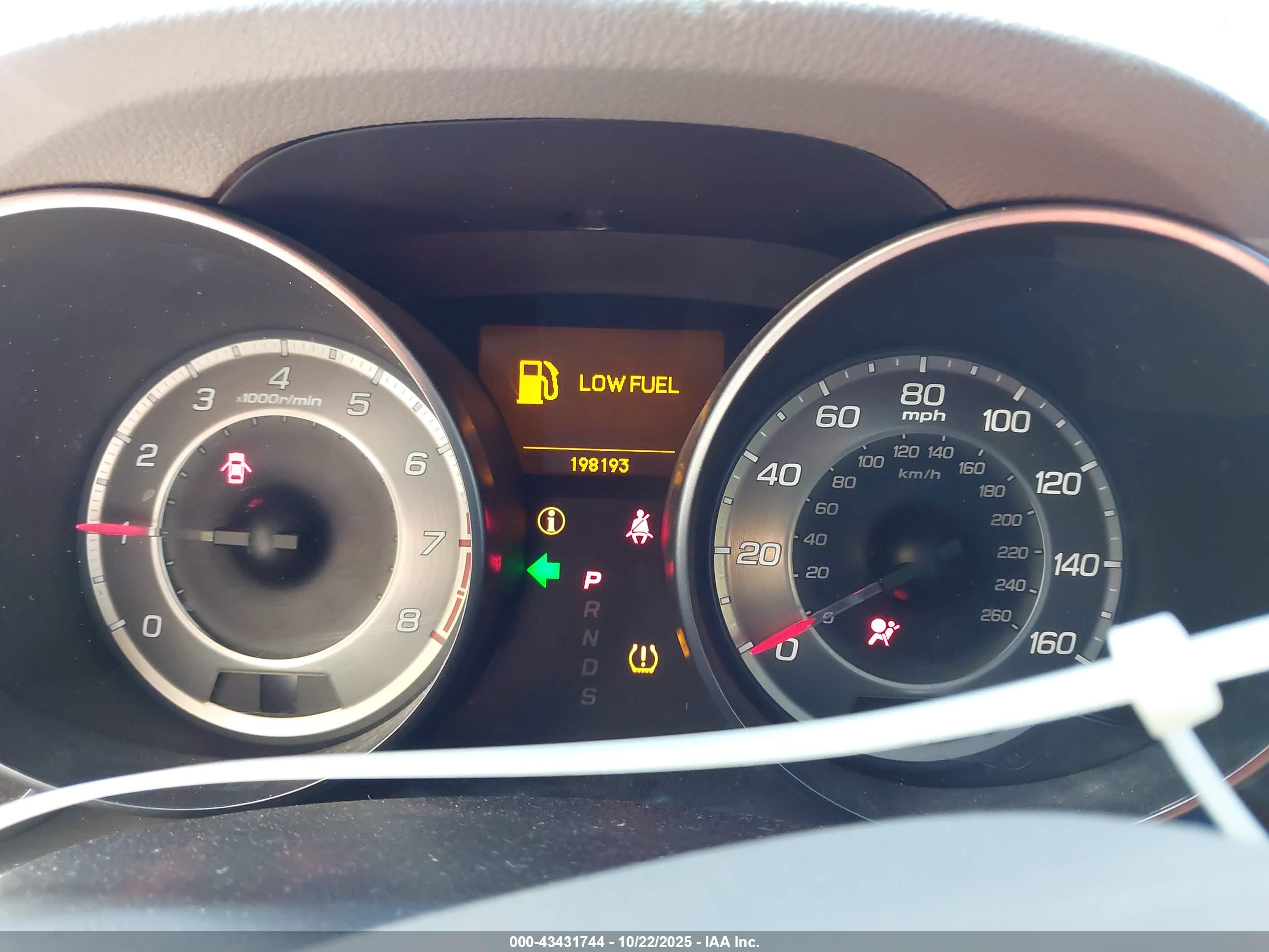 ACURA MDX image 7