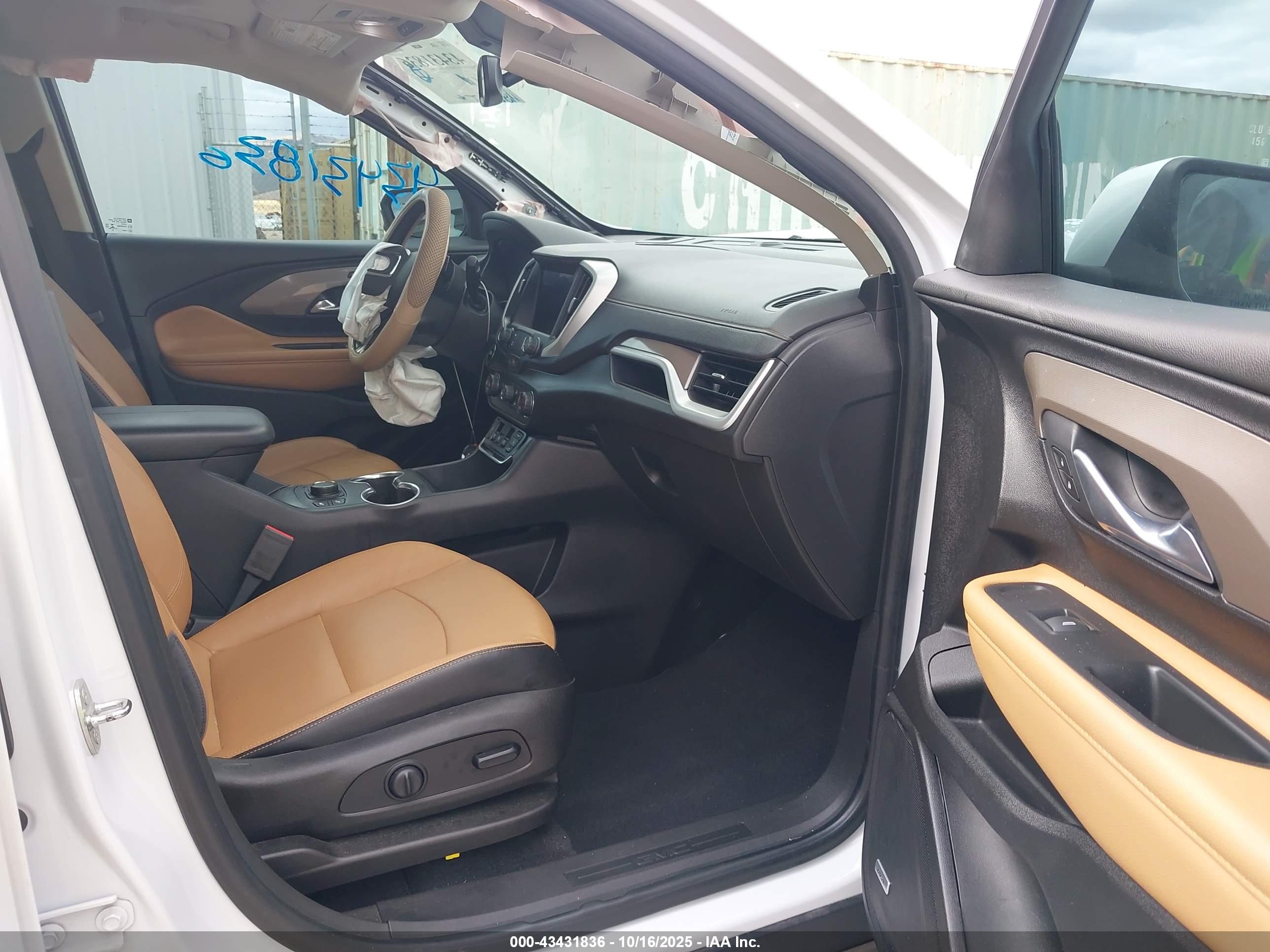 GMC TERRAIN image 5