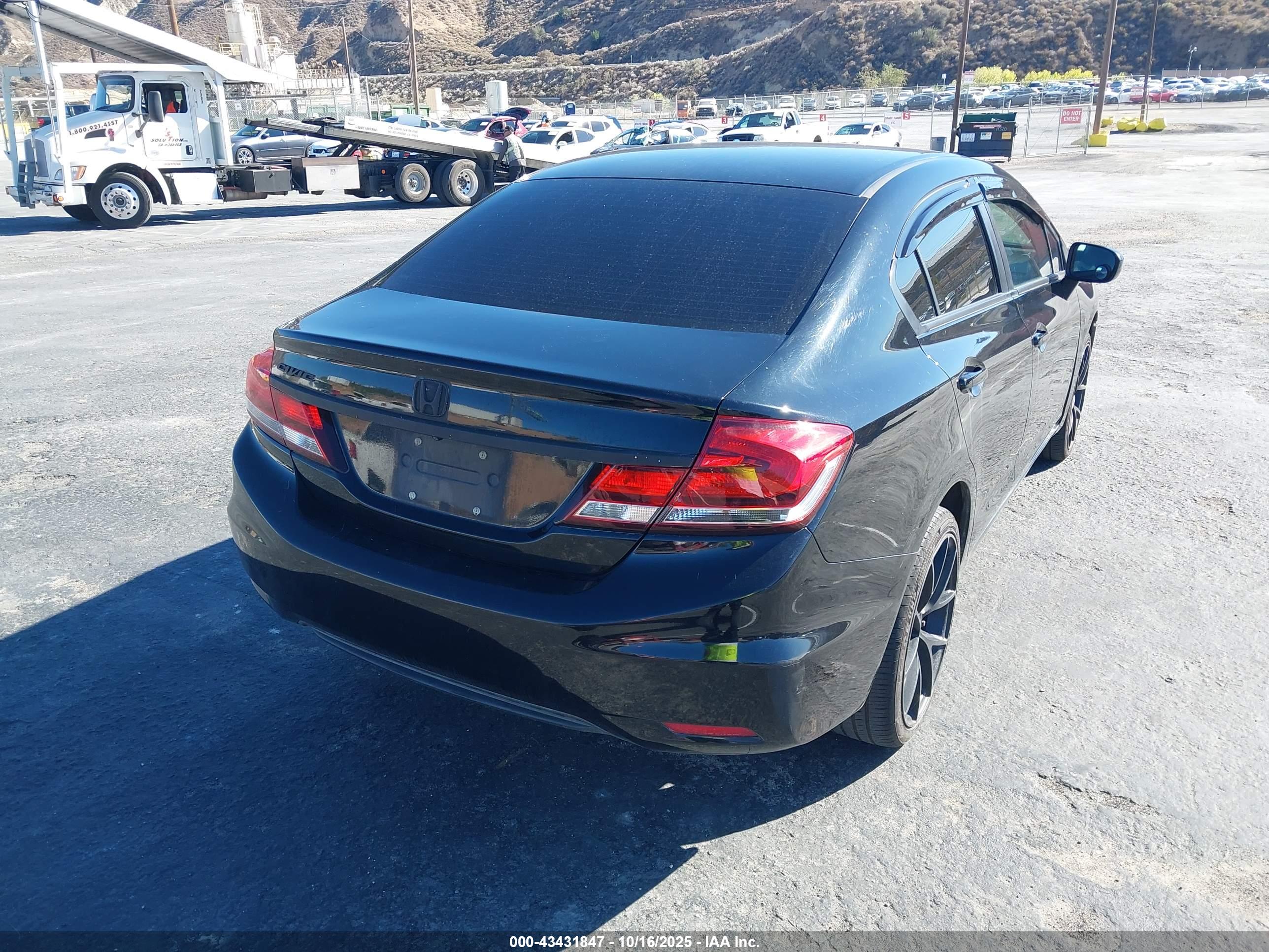 HONDA CIVIC image 4