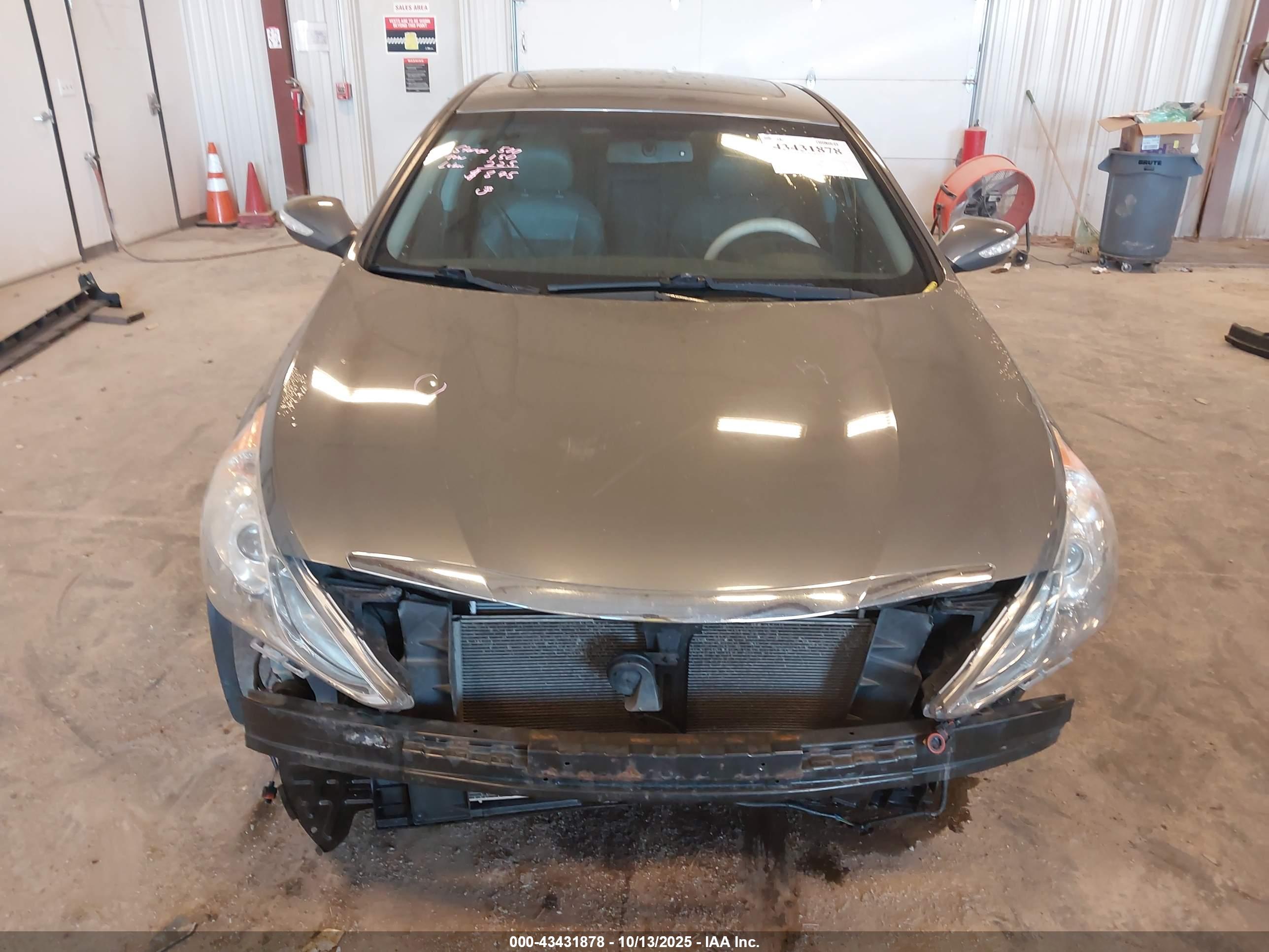 HYUNDAI SONATA image 6