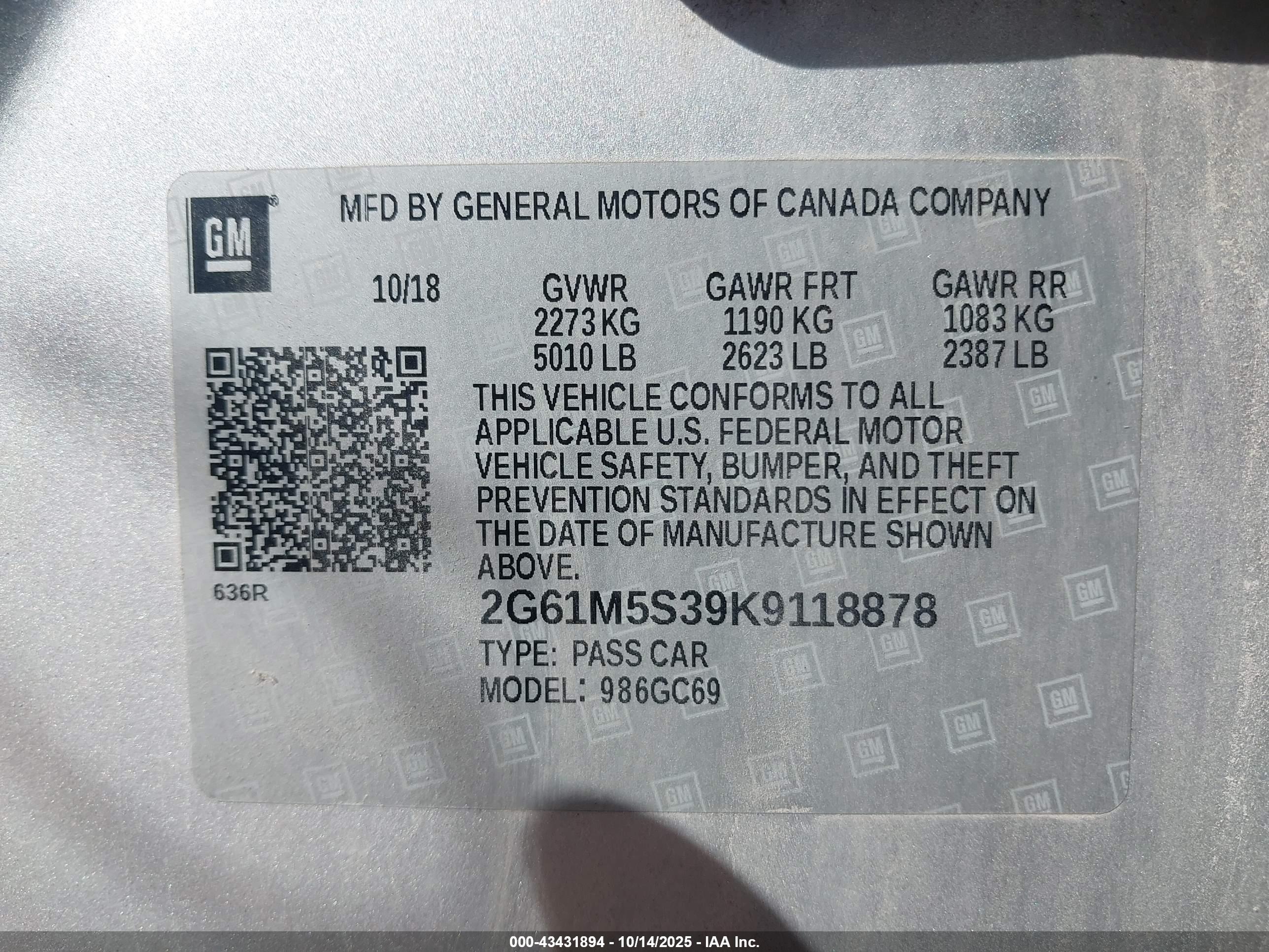 CADILLAC XTS image 9