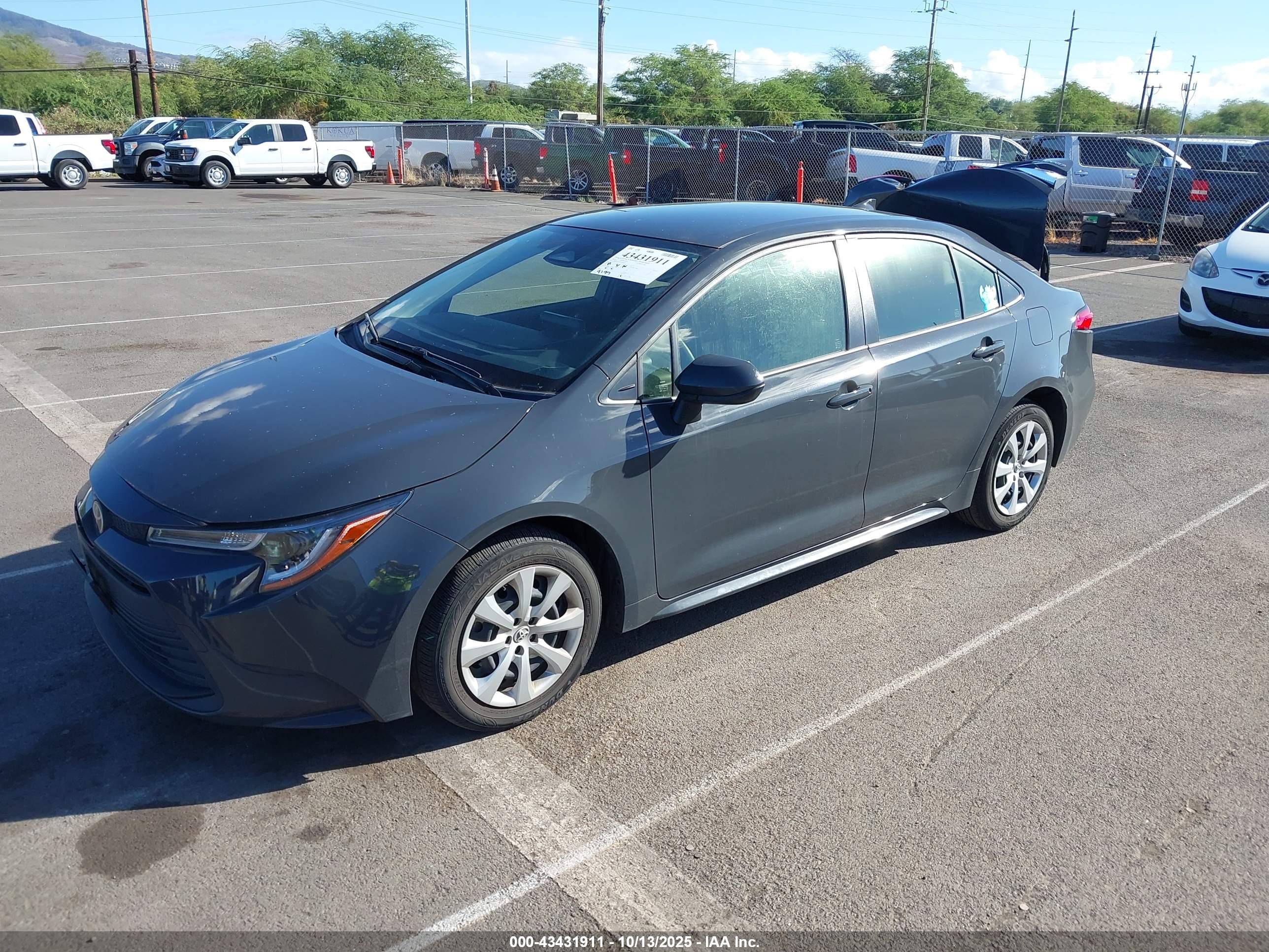 TOYOTA COROLLA image 2