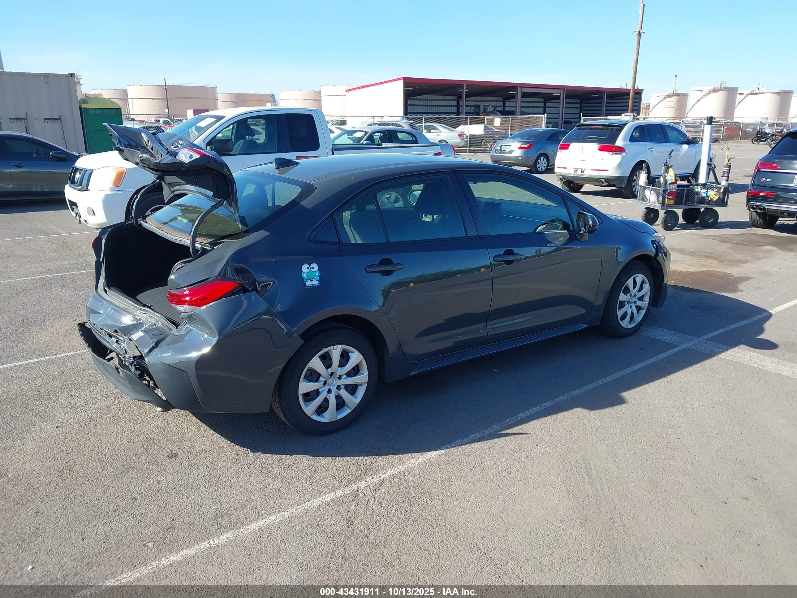TOYOTA COROLLA image 4