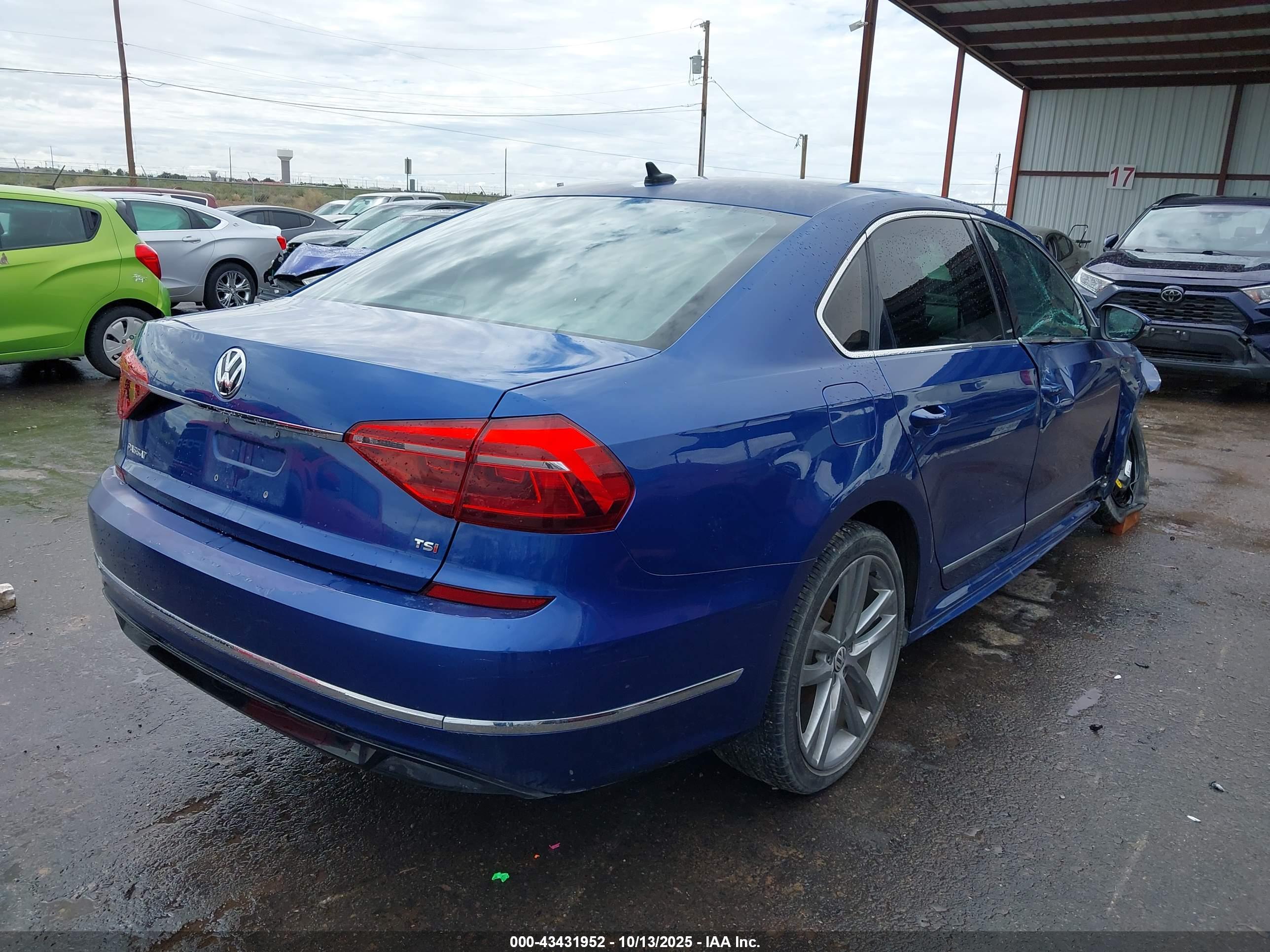 VOLKSWAGEN PASSAT image 4