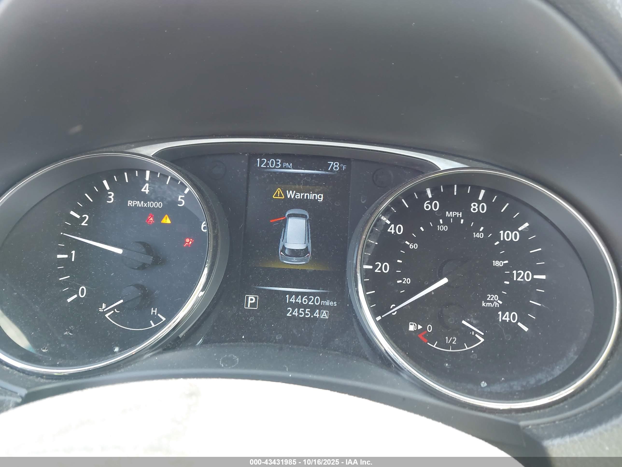NISSAN ROGUE image 7